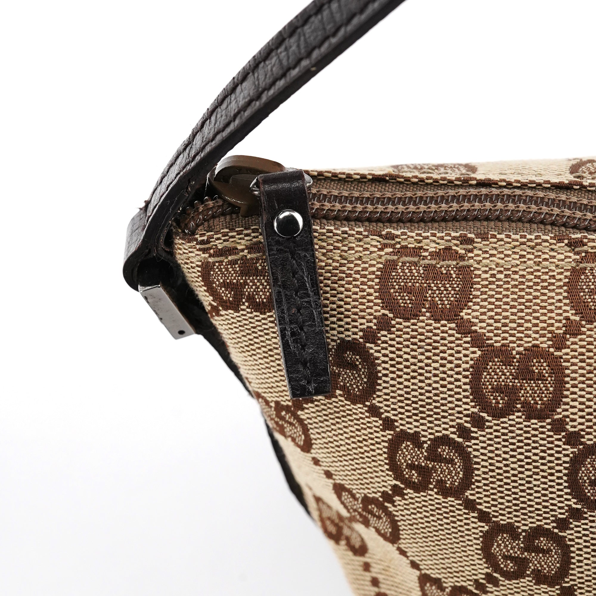 Gucci 07198 Beige Brown GG Boat Pochette