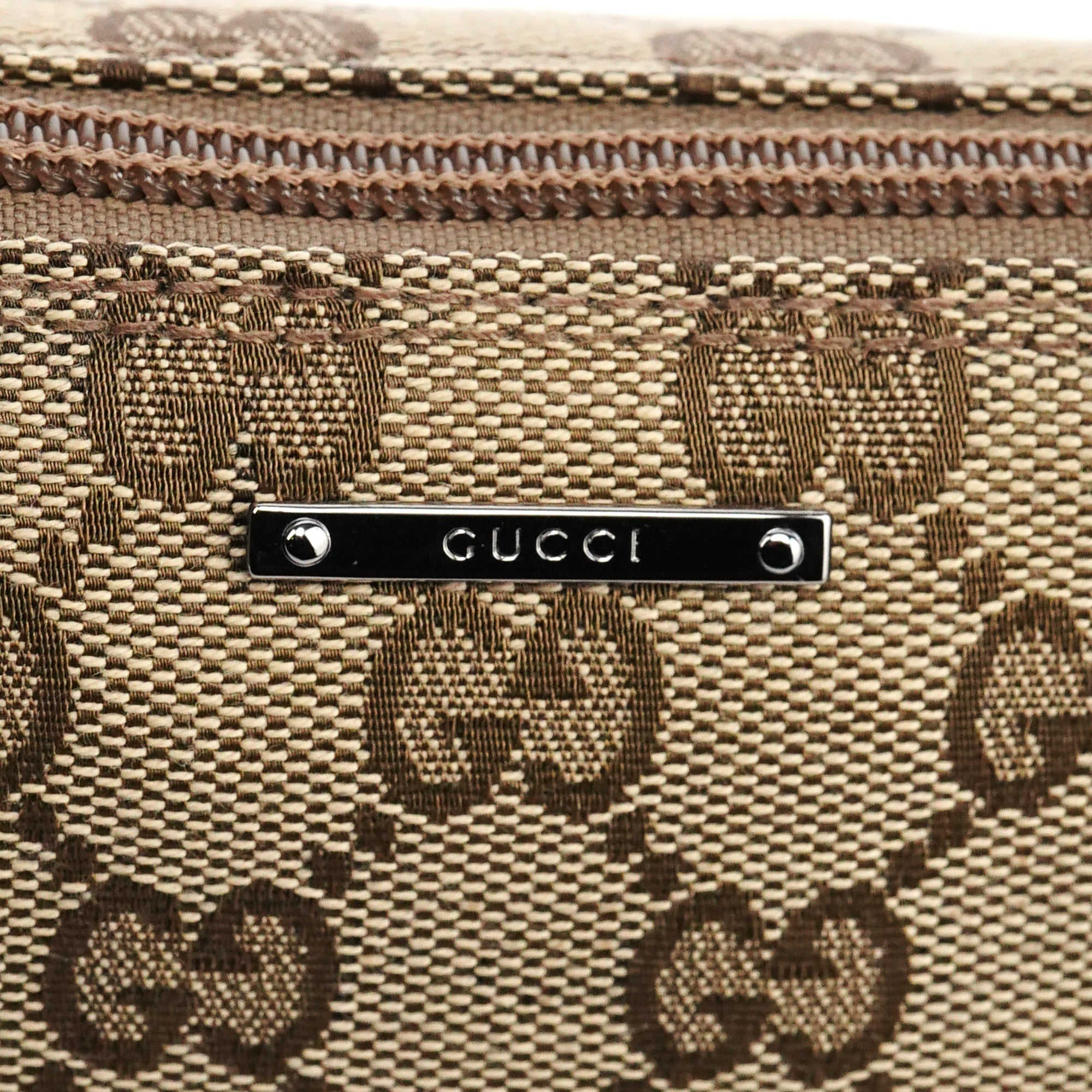 Gucci 07198 Beige Brown GG Boat Pochette