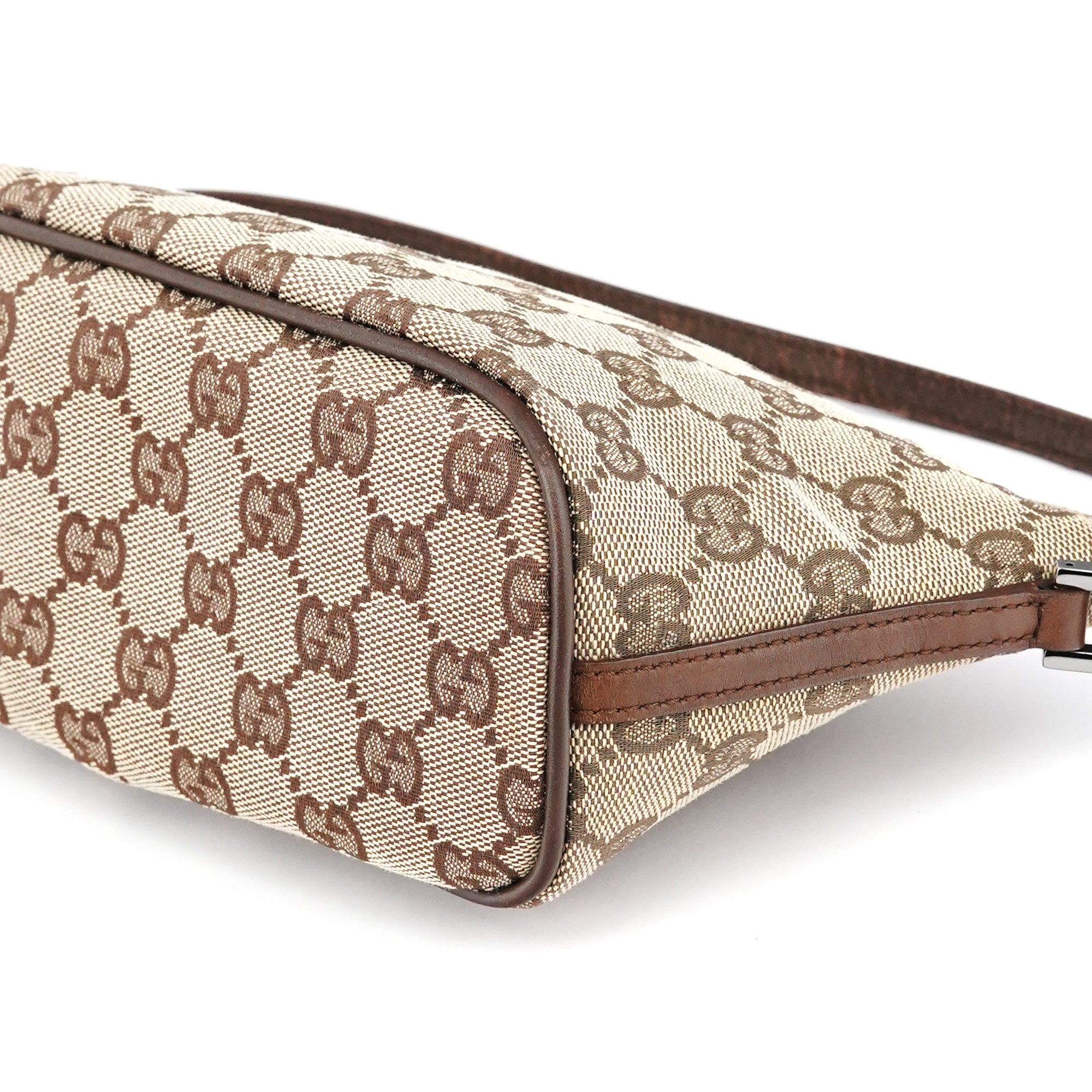 Gucci 07198 Beige Brown GG Boat Pochette