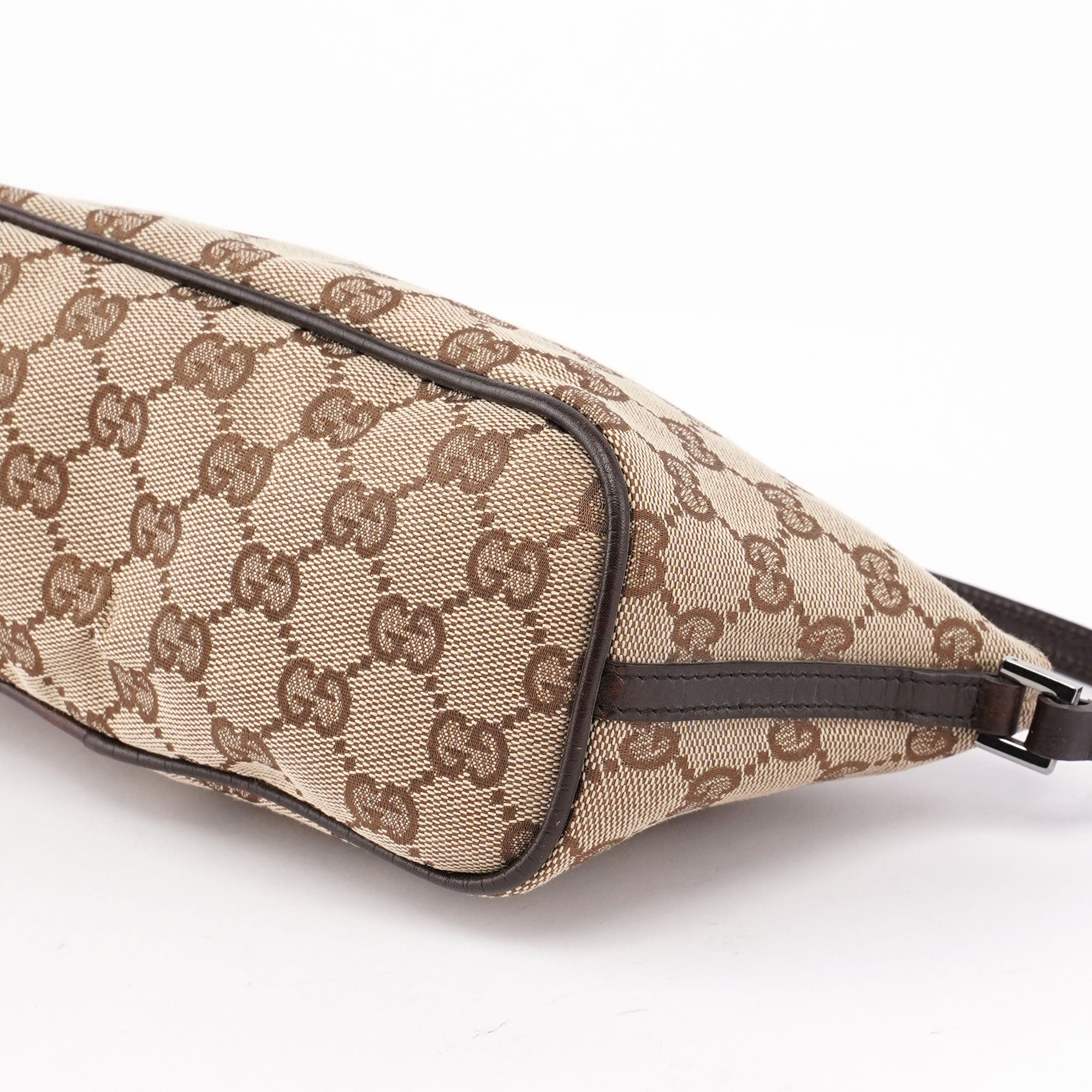 Gucci 07198 Beige Brown GG Boat Pochette