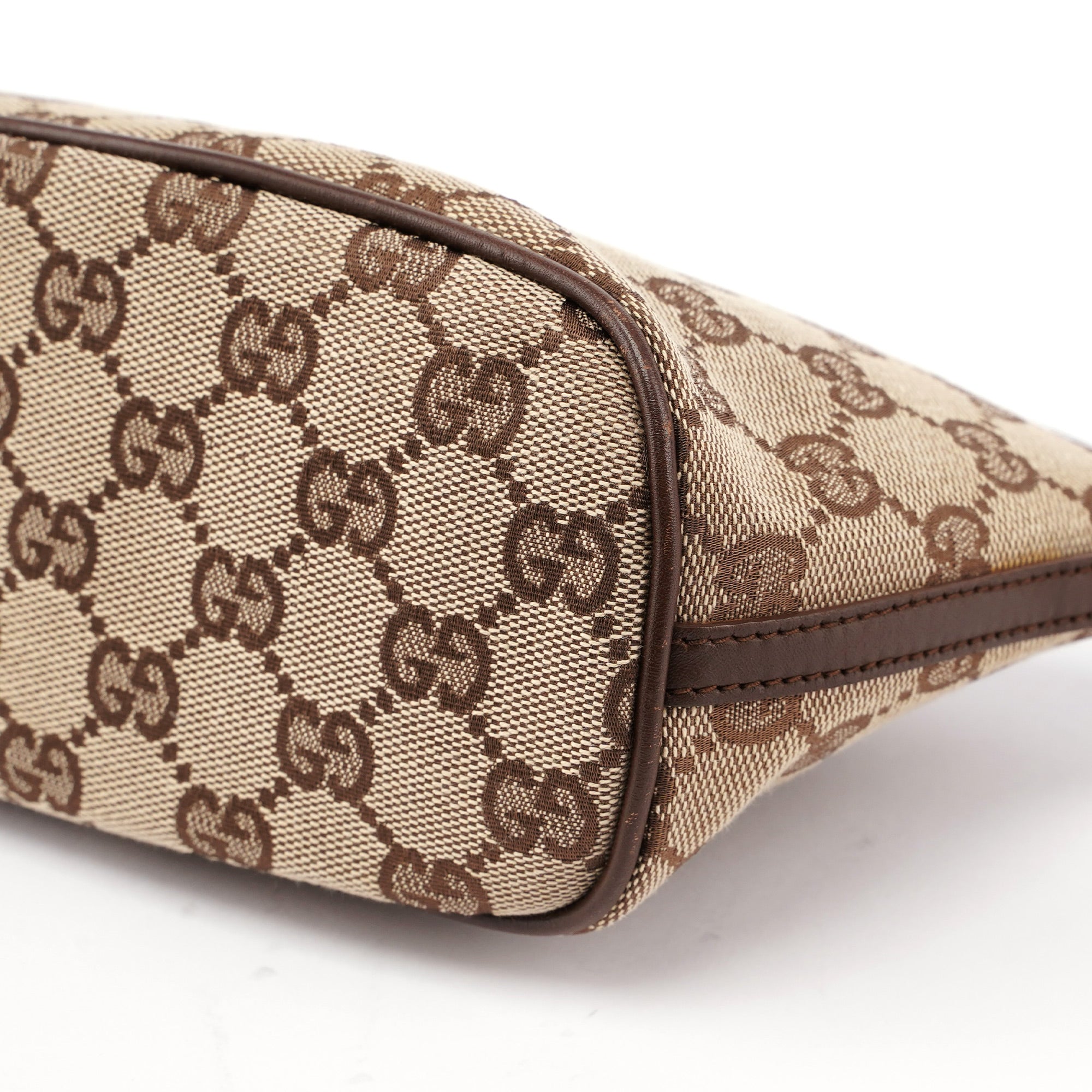 Gucci 07198 Beige Brown GG Boat Pochette