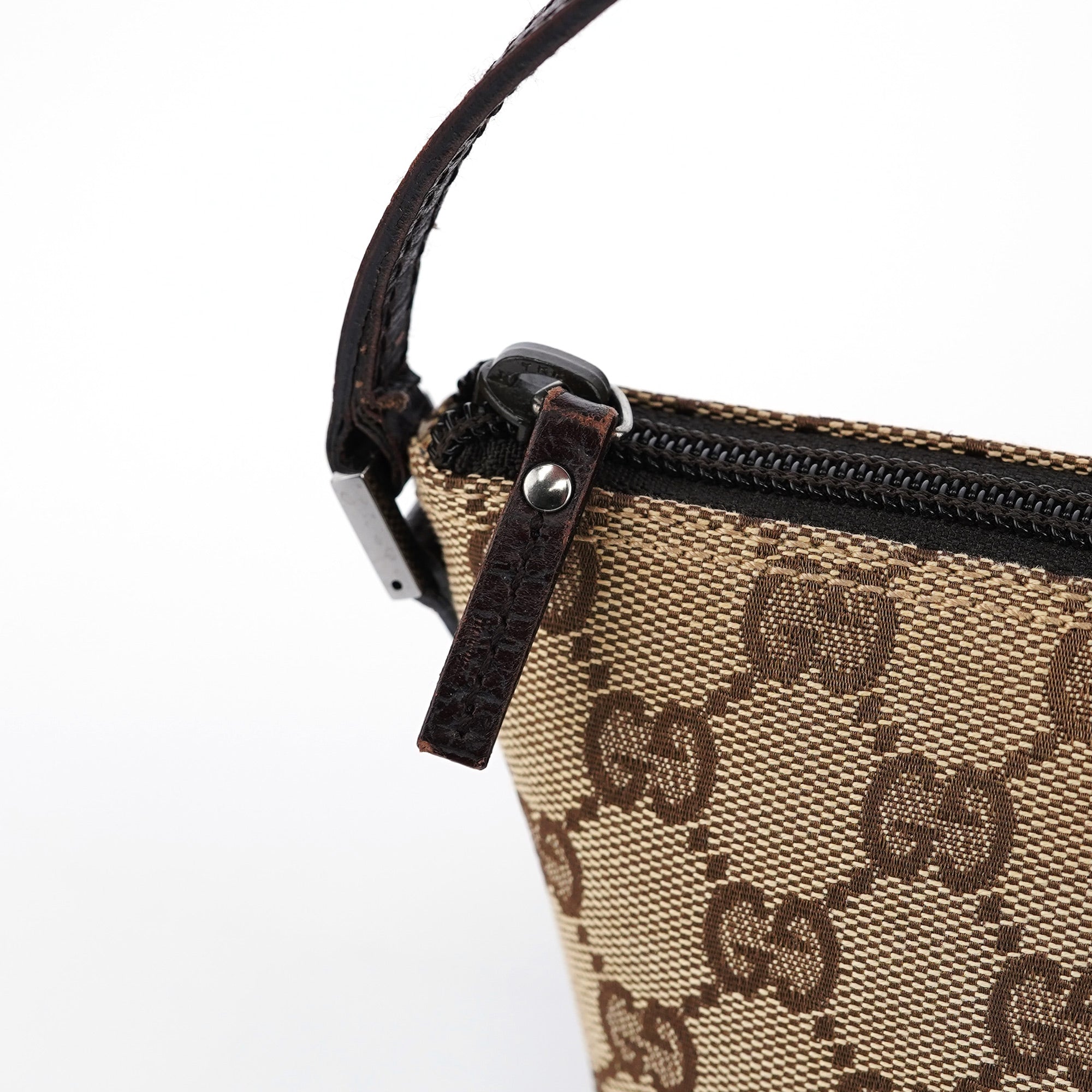 Gucci 07198 Beige Brown GG Boat Pochette