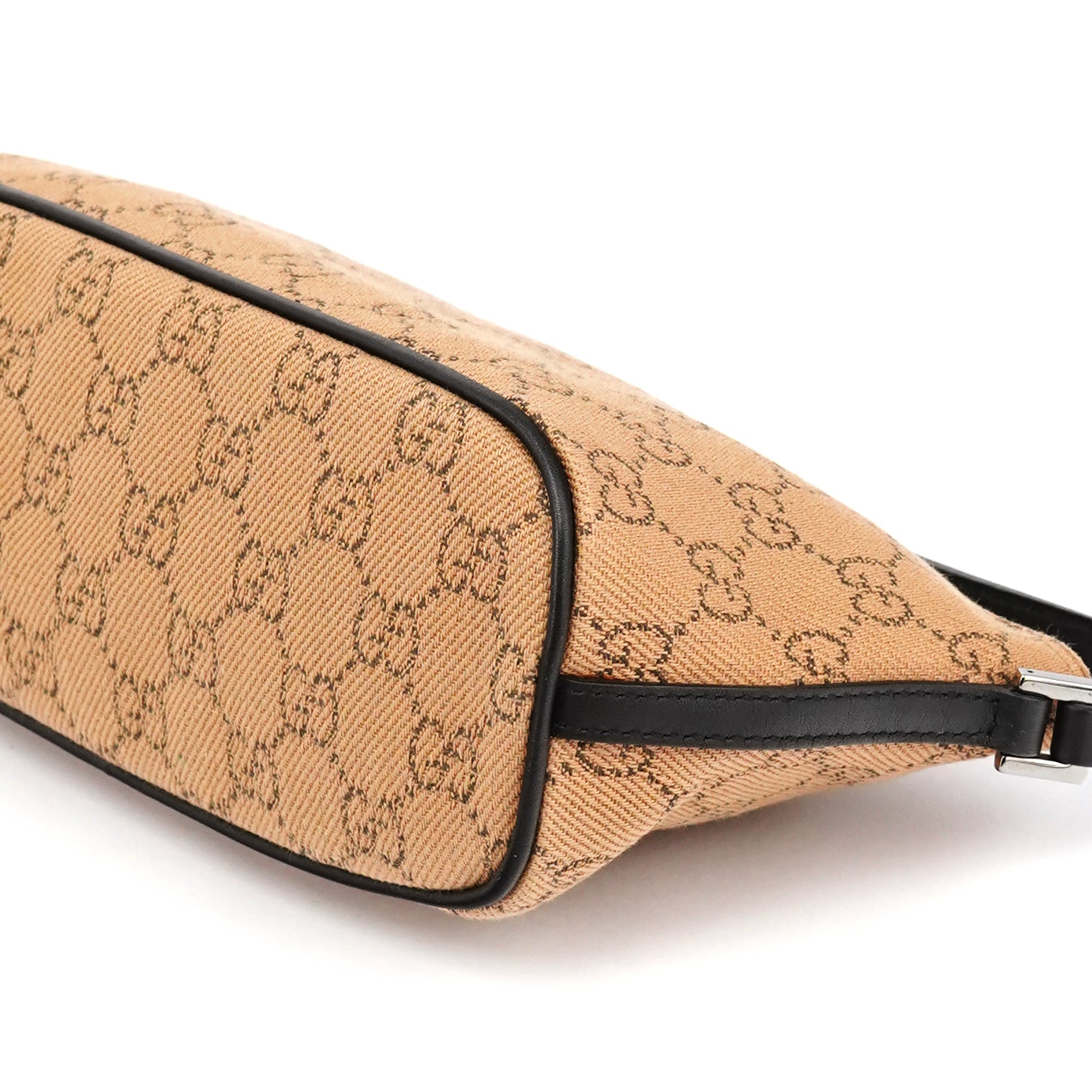 Gucci 07198 Beige GG Boat Pochette