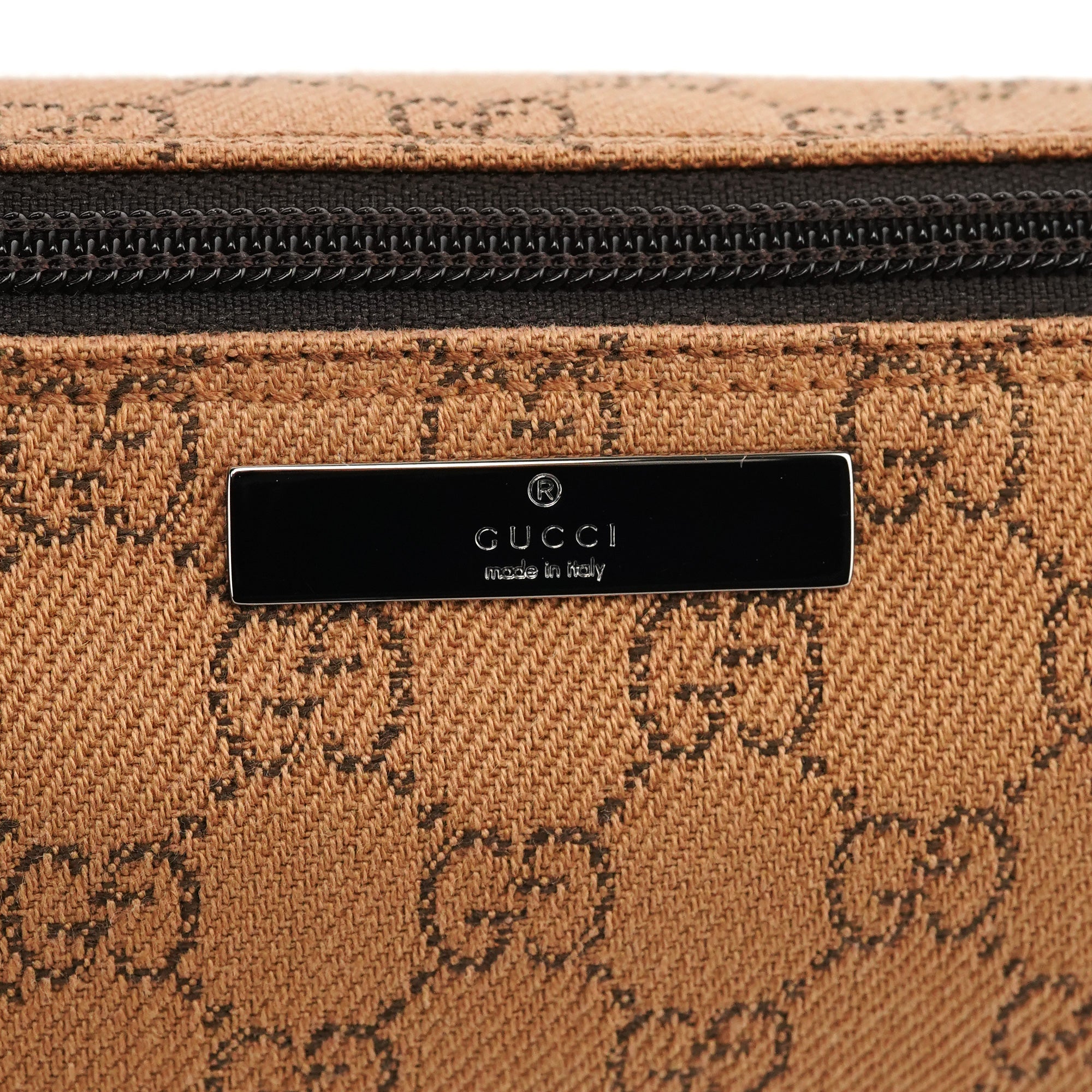 Gucci 07198 Beige GG Boat Pochette
