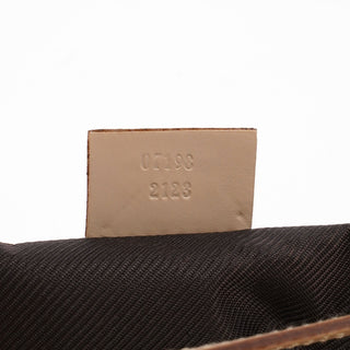 Gucci 07198 Beige GG Boat Pochette