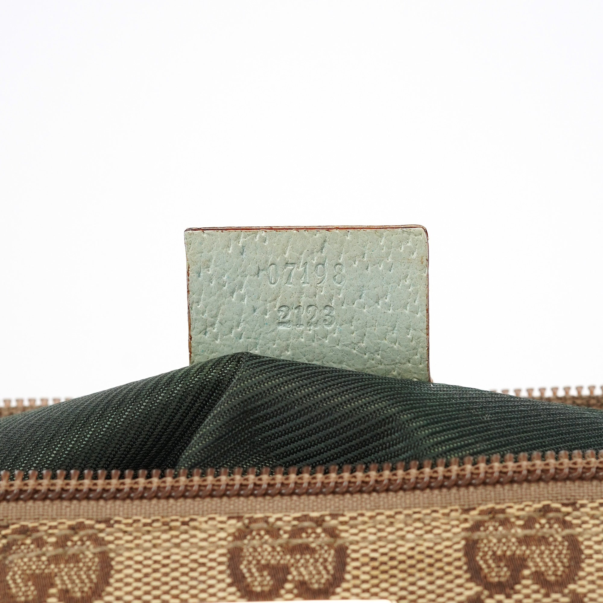 Gucci 07198 Beige Light Blue GG Boat Pochette
