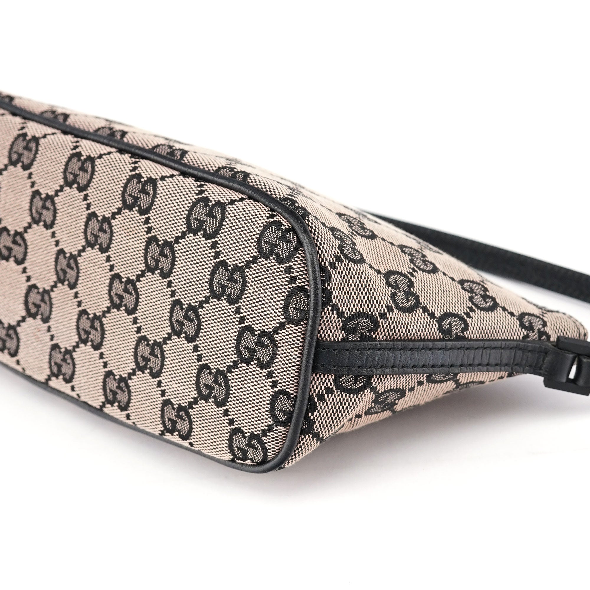 Gucci 07198 Beige Matte Black GG Boat Pochette