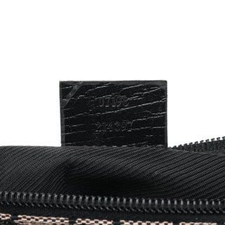 Gucci 07198 Beige Matte Black GG Boat Pochette