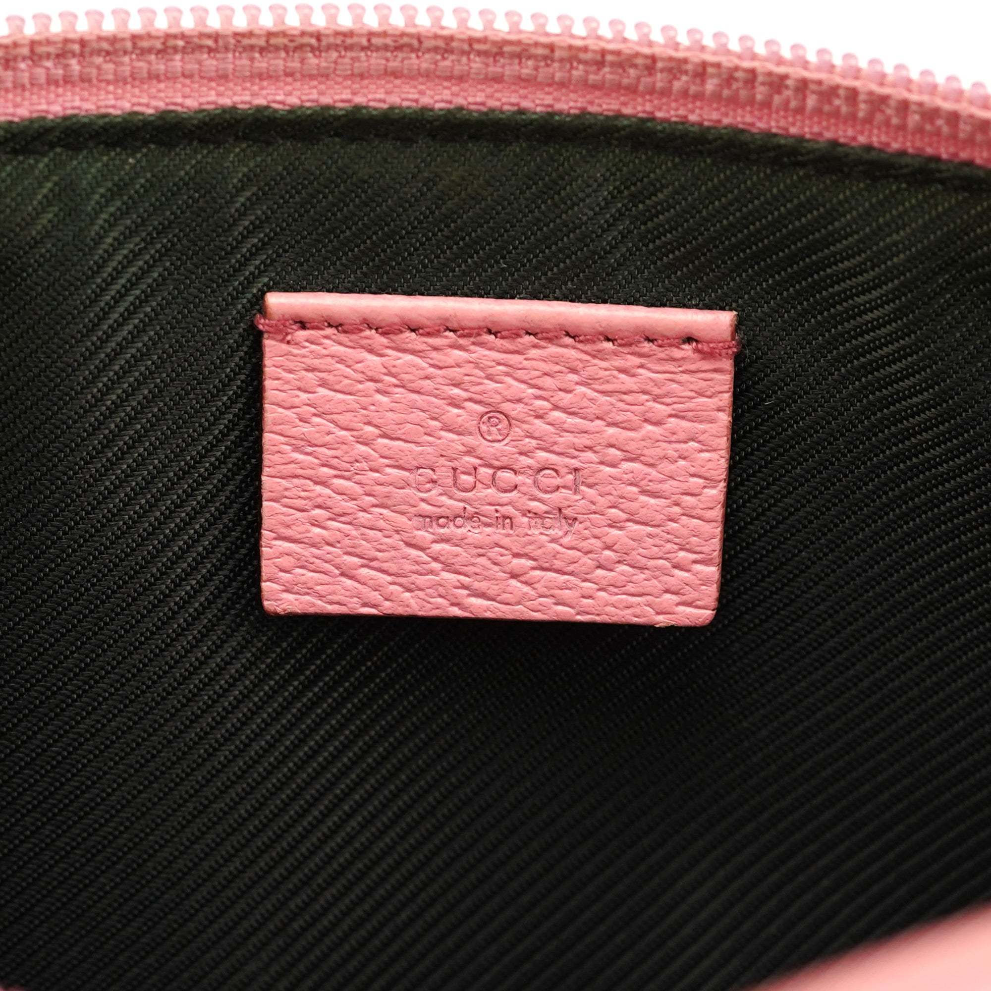 Gucci 07198 Beige Pink GG Boat Pochette