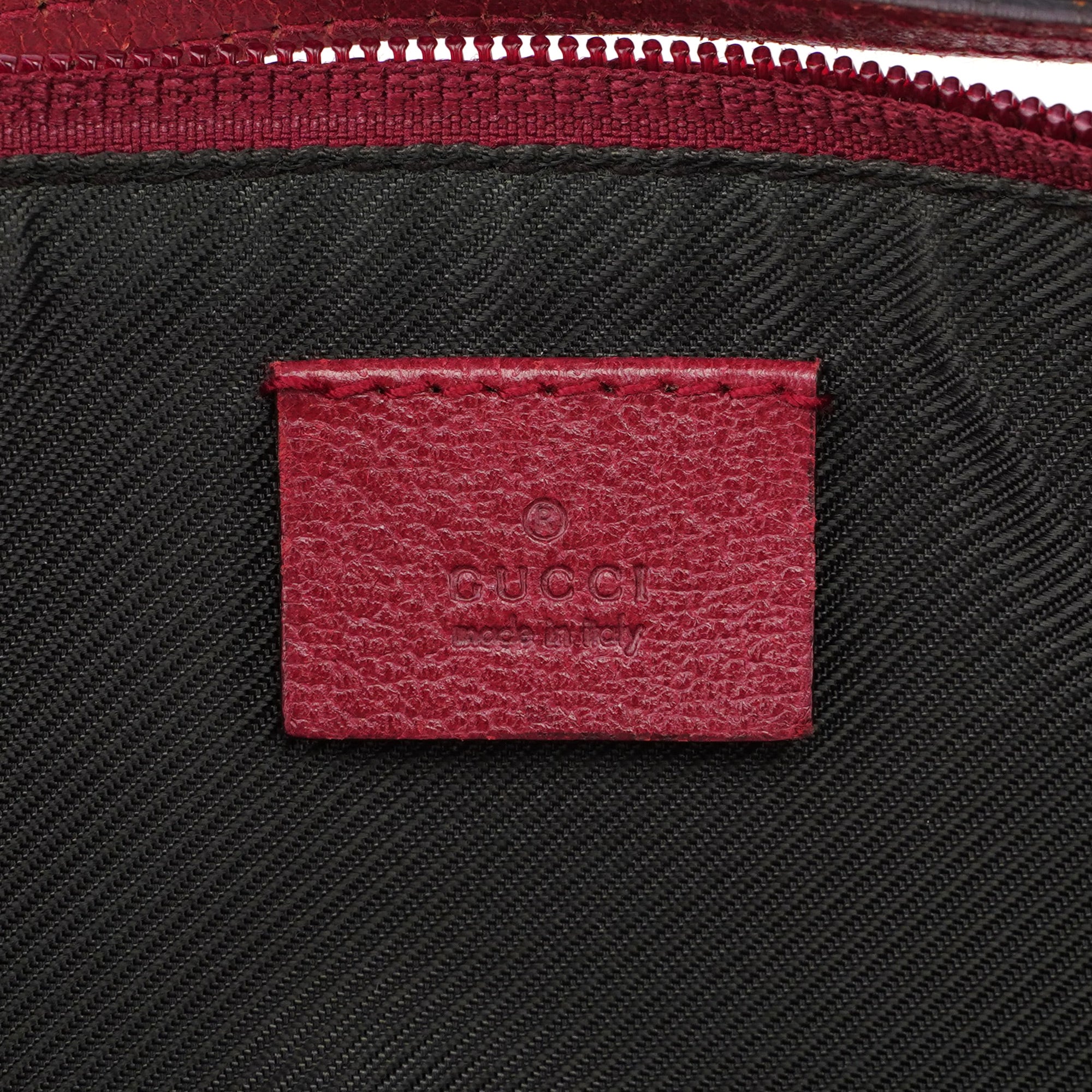 Gucci 07198 Beige Red GG Boat Pochette