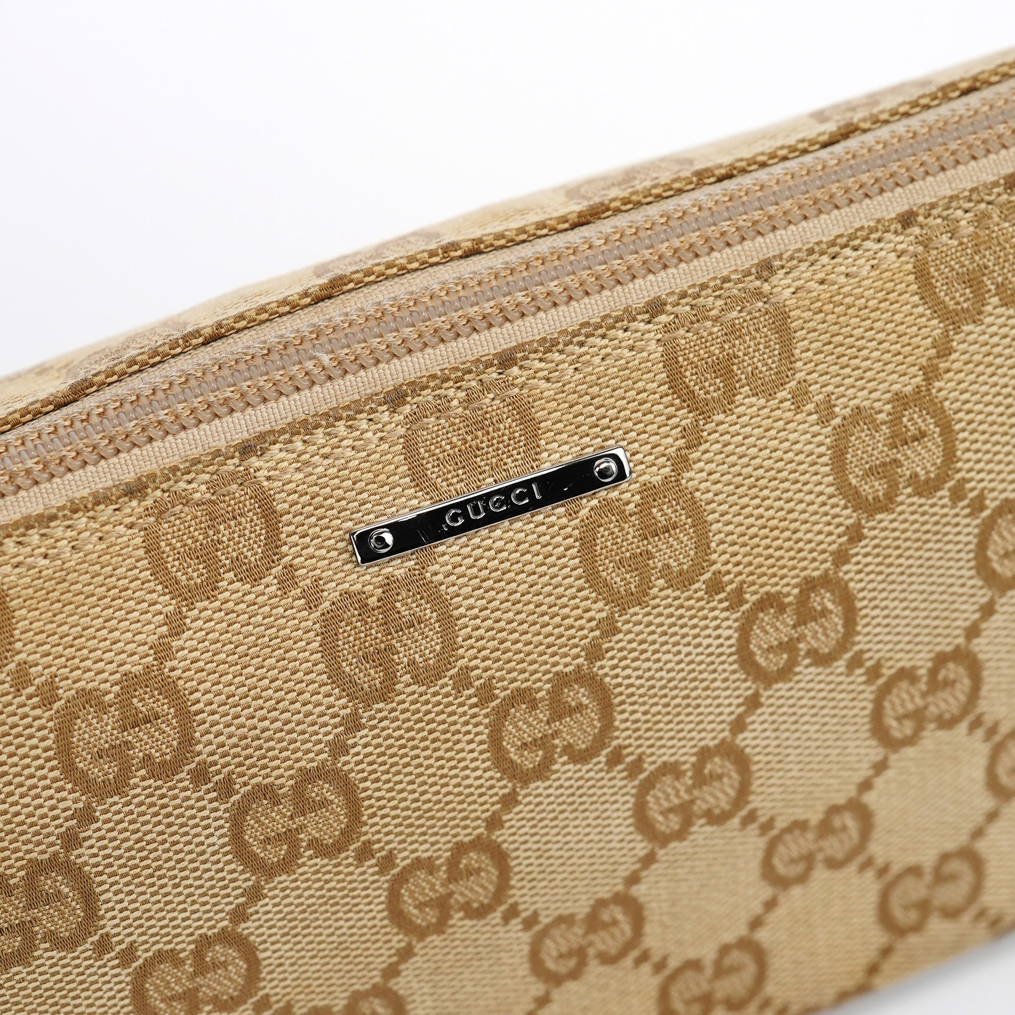 Gucci 07198 Beige Turquoise GG Boat Pochette