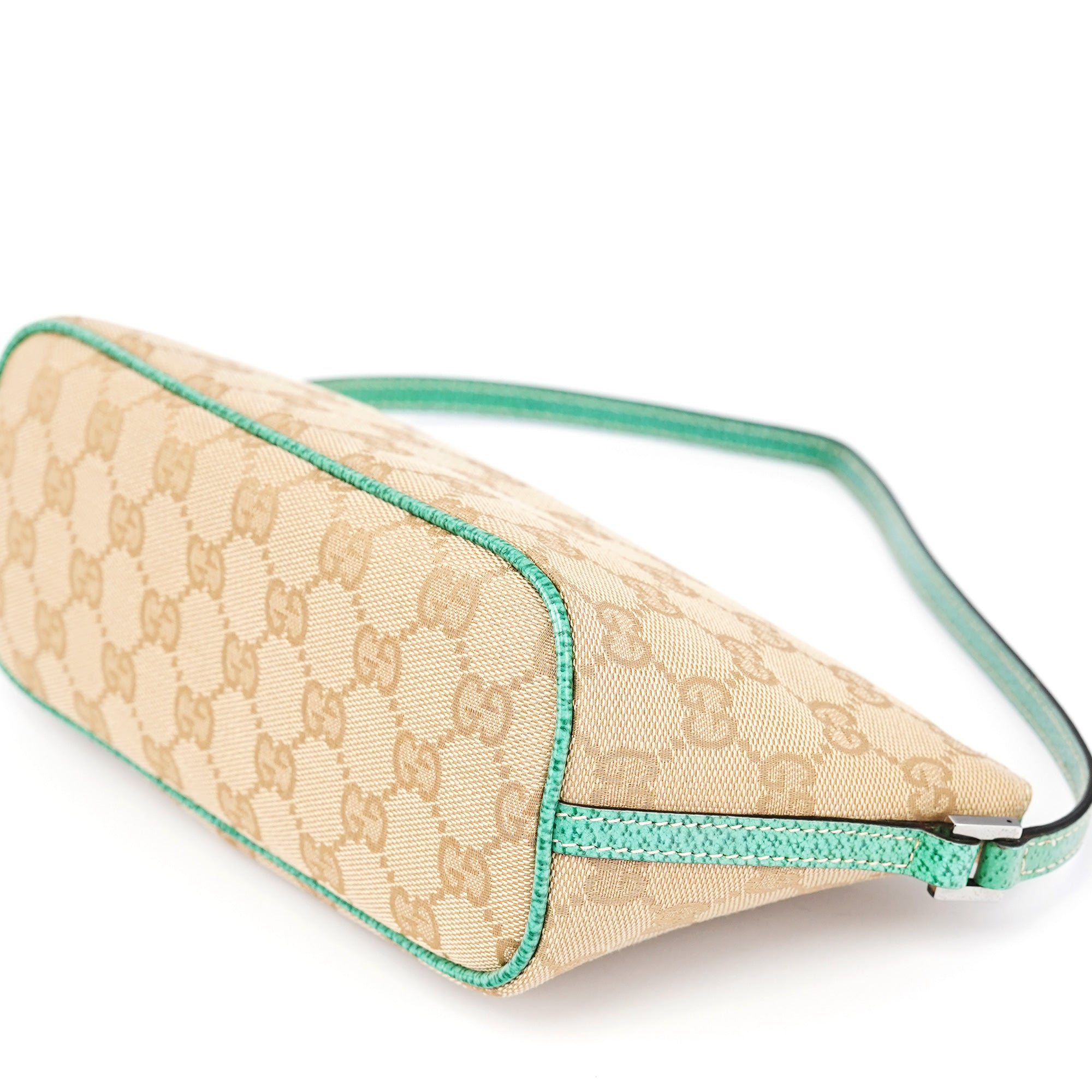Gucci 07198 Beige Turquoise GG Boat Pochette
