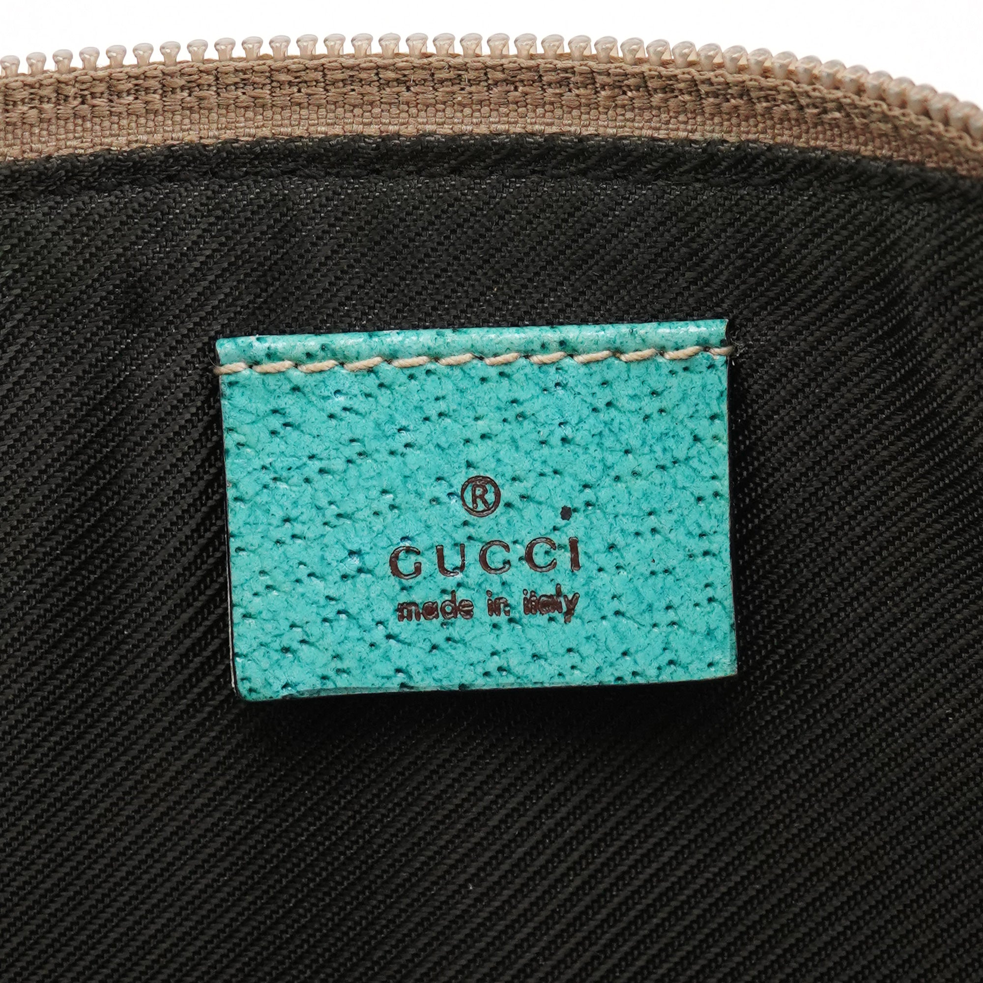 Gucci 07198 Beige Turquoise GG Boat Pochette