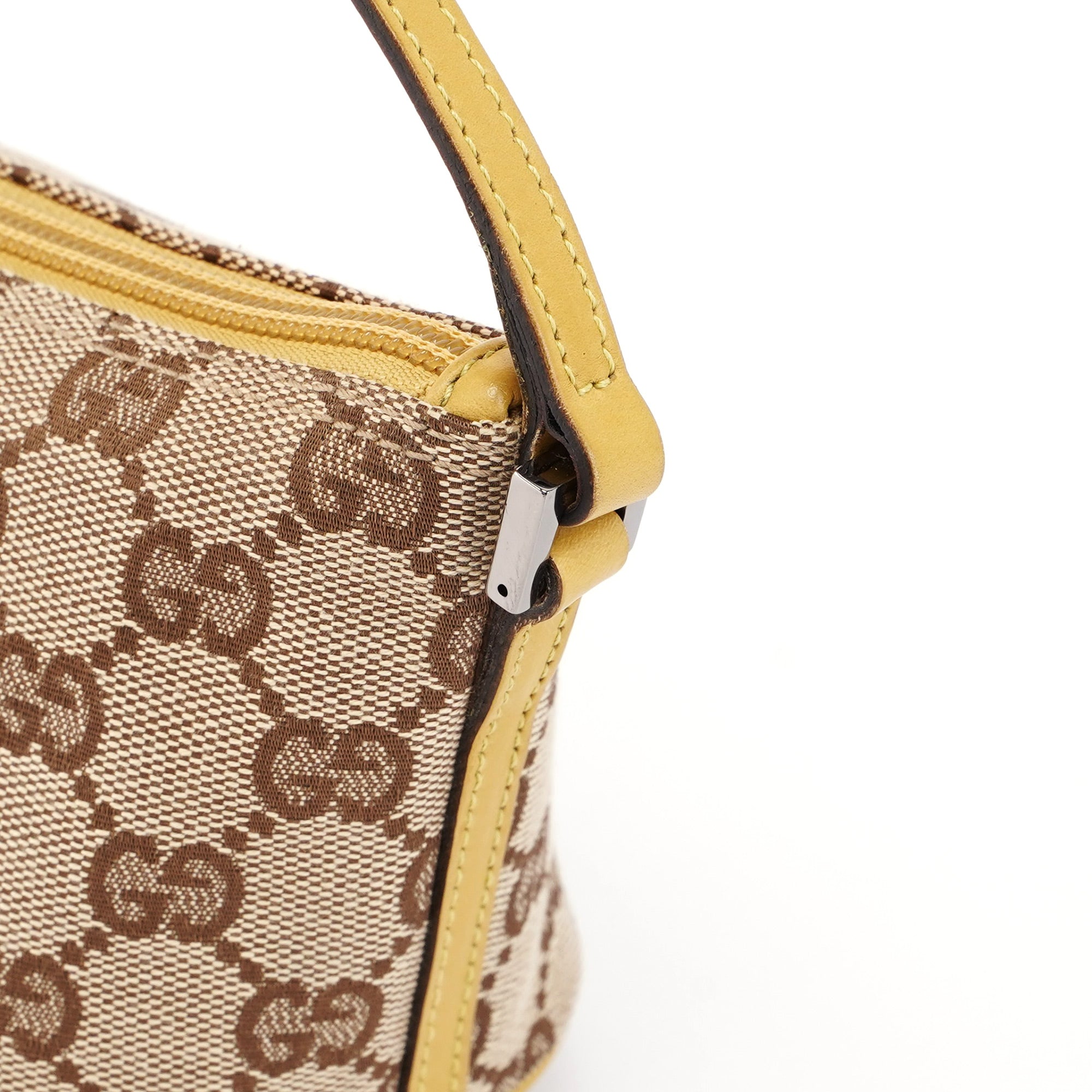 Gucci 07198 Beige Yellow GG Boat Pochette