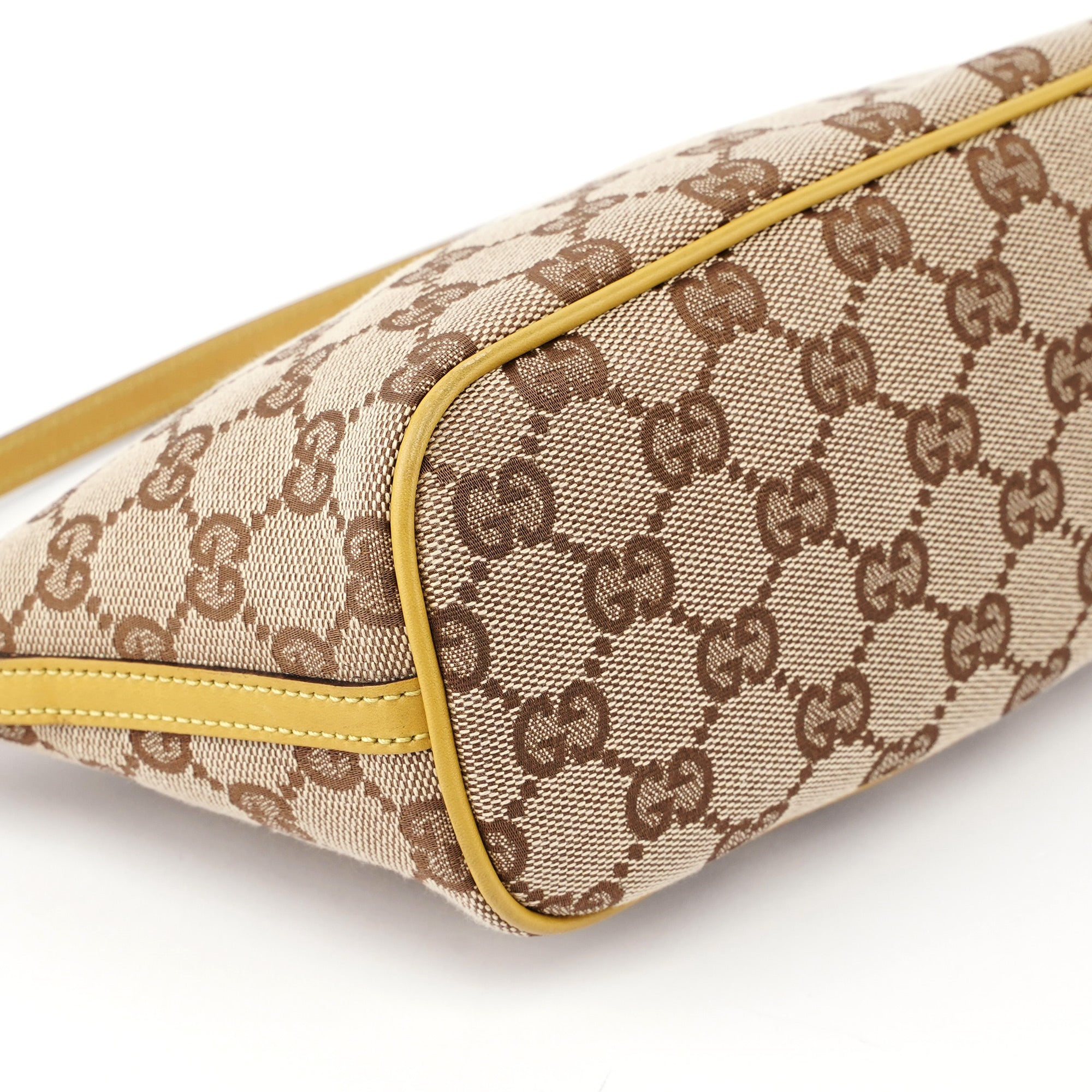 Gucci 07198 Beige Yellow GG Boat Pochette