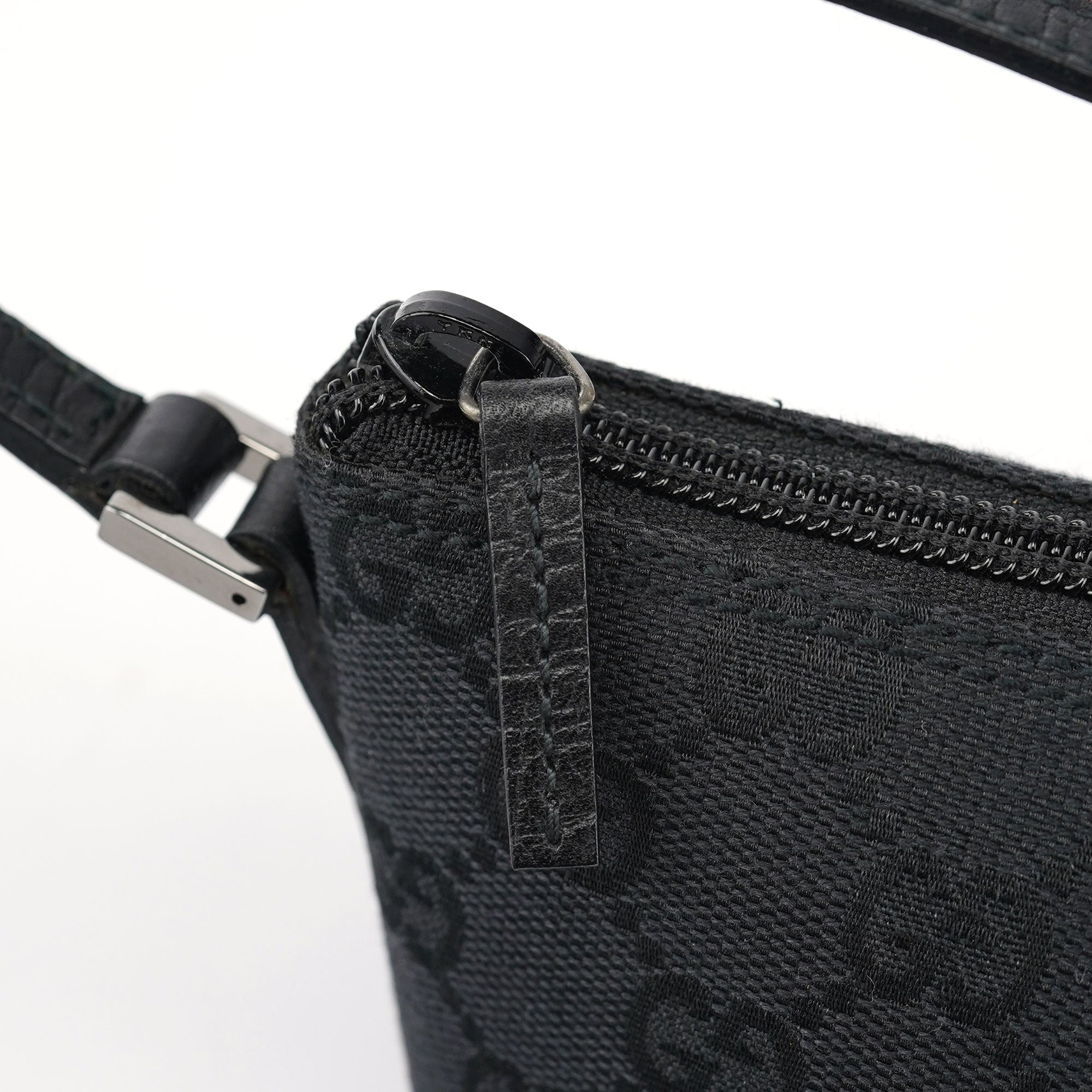 Gucci 07198 GG Boat Pochette en toile GG noire