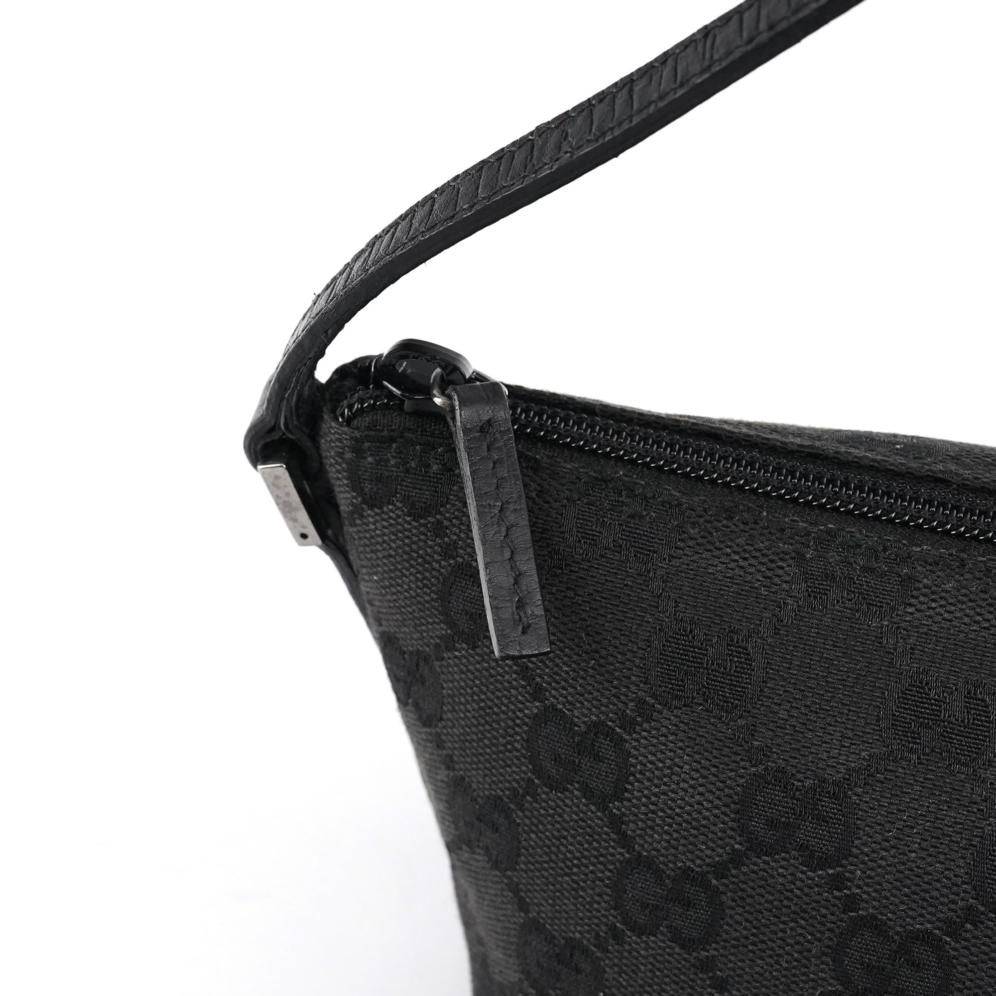 Gucci 07198 Black GG Boat Pochette