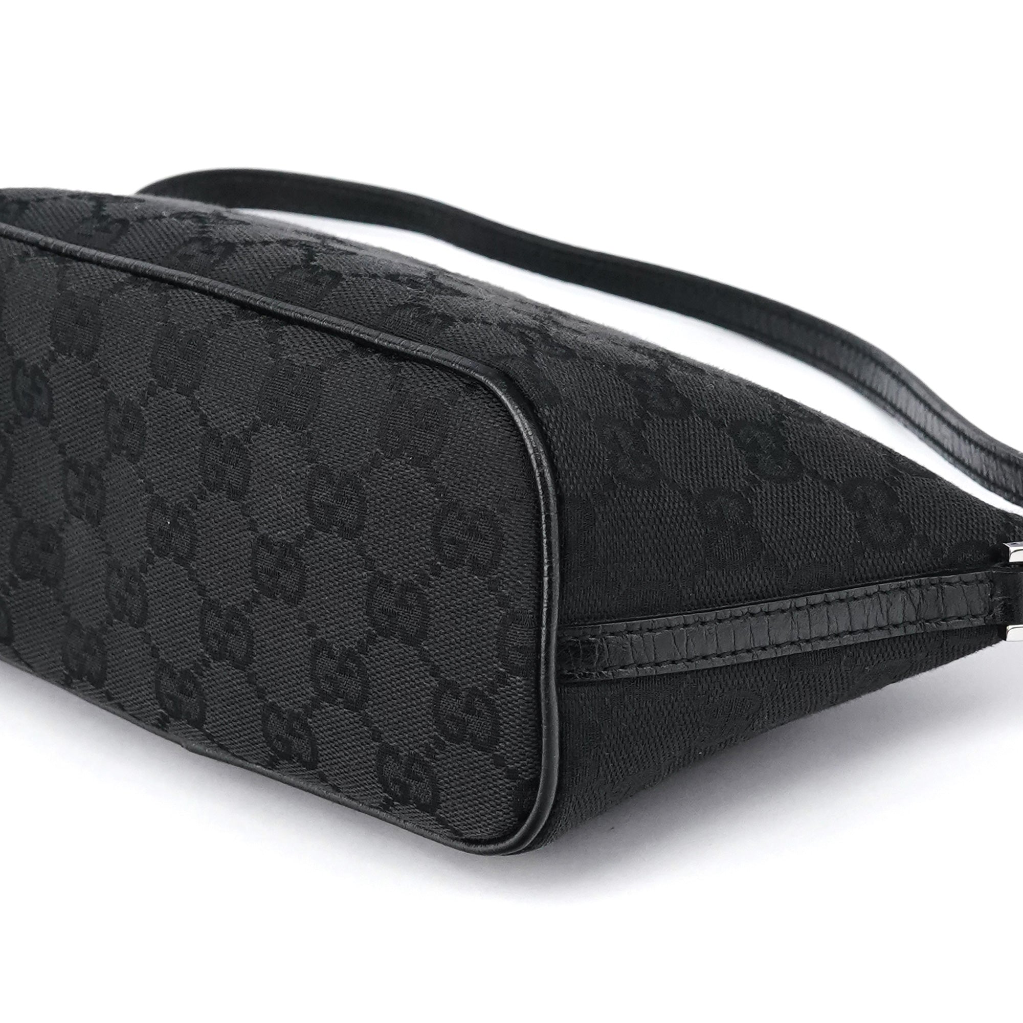 Gucci 07198 Black GG Boat Pochette