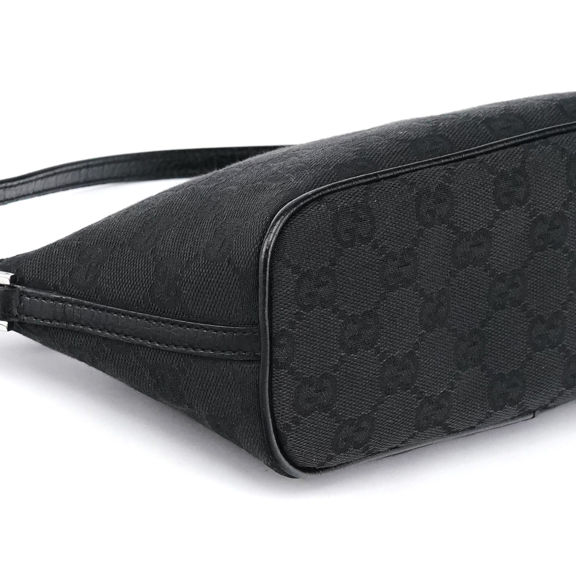 Gucci 07198 Black GG Boat Pochette
