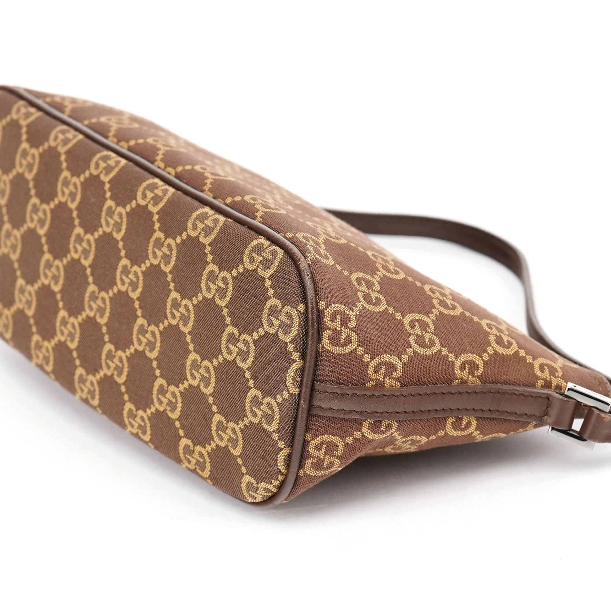 Gucci 07198 GG Boat Pochette in Braun