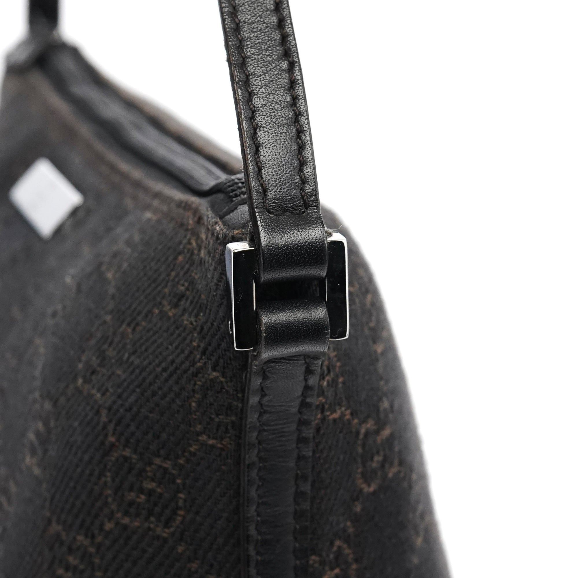 Gucci 07198 Brown GG Boat Pochette