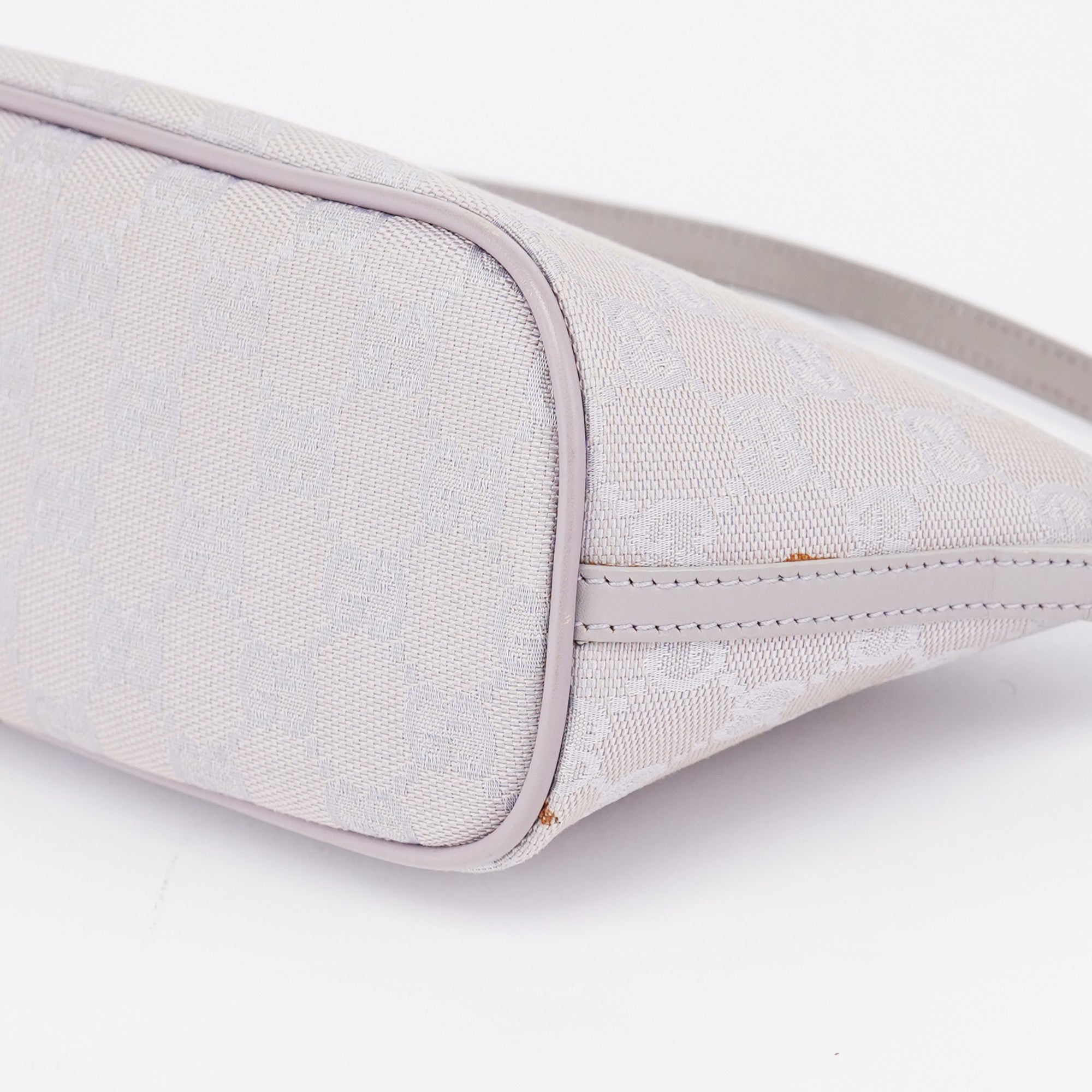 Gucci 07198 Lavender GG Boat Pochette