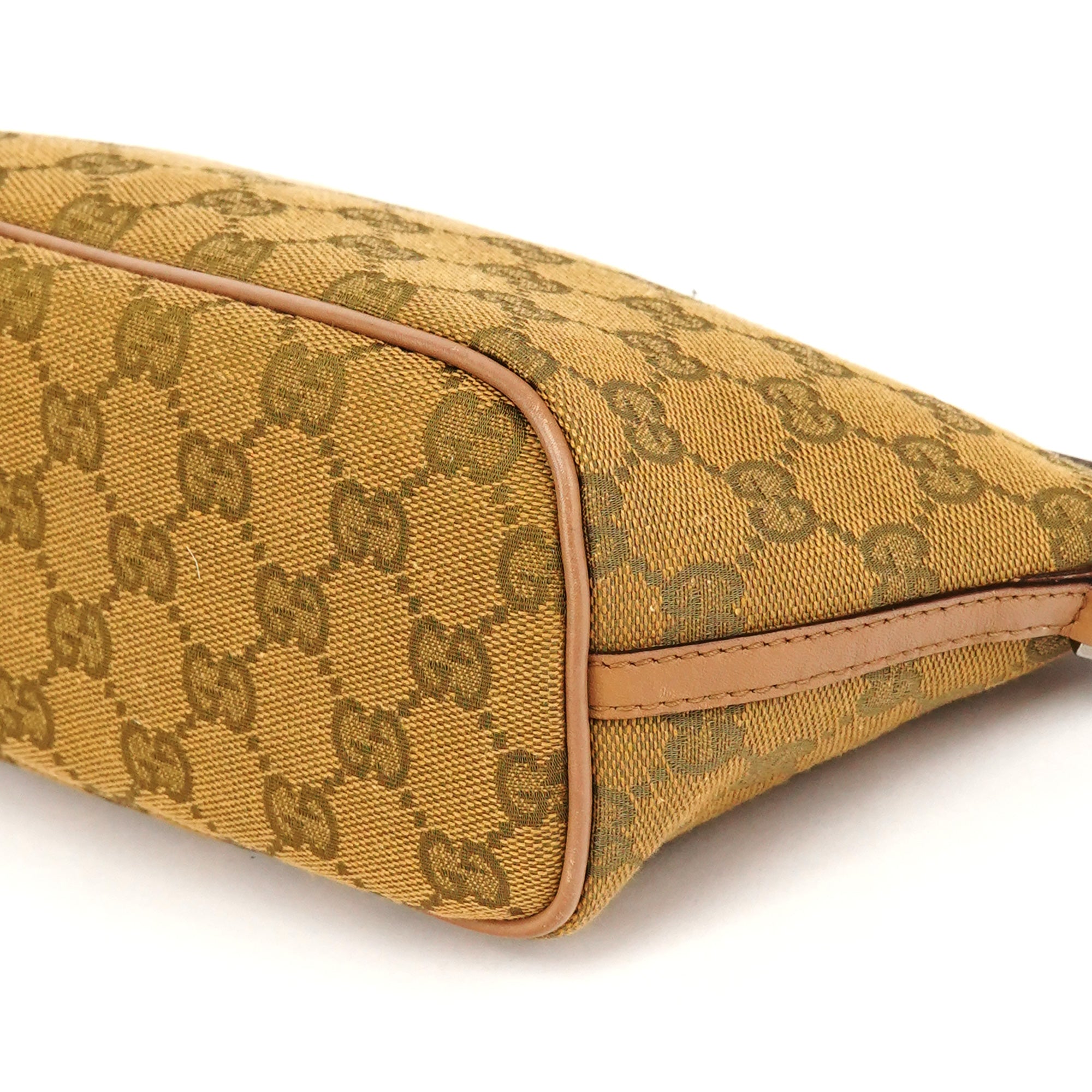 Gucci 07198 Light Brown GG Boat Pochette