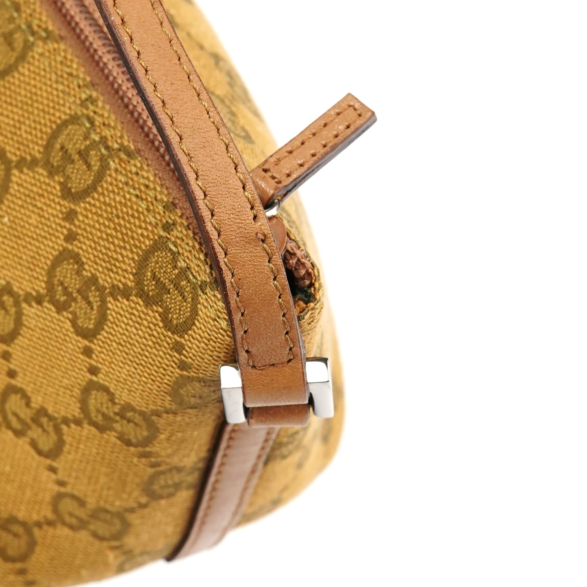 Gucci 07198 Light Brown GG Boat Pochette