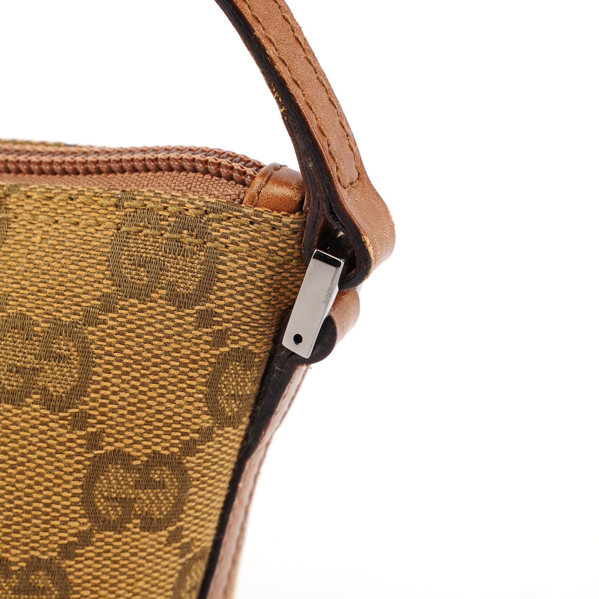 Gucci 07198 GG Boat Pochette en toile GG marron clair