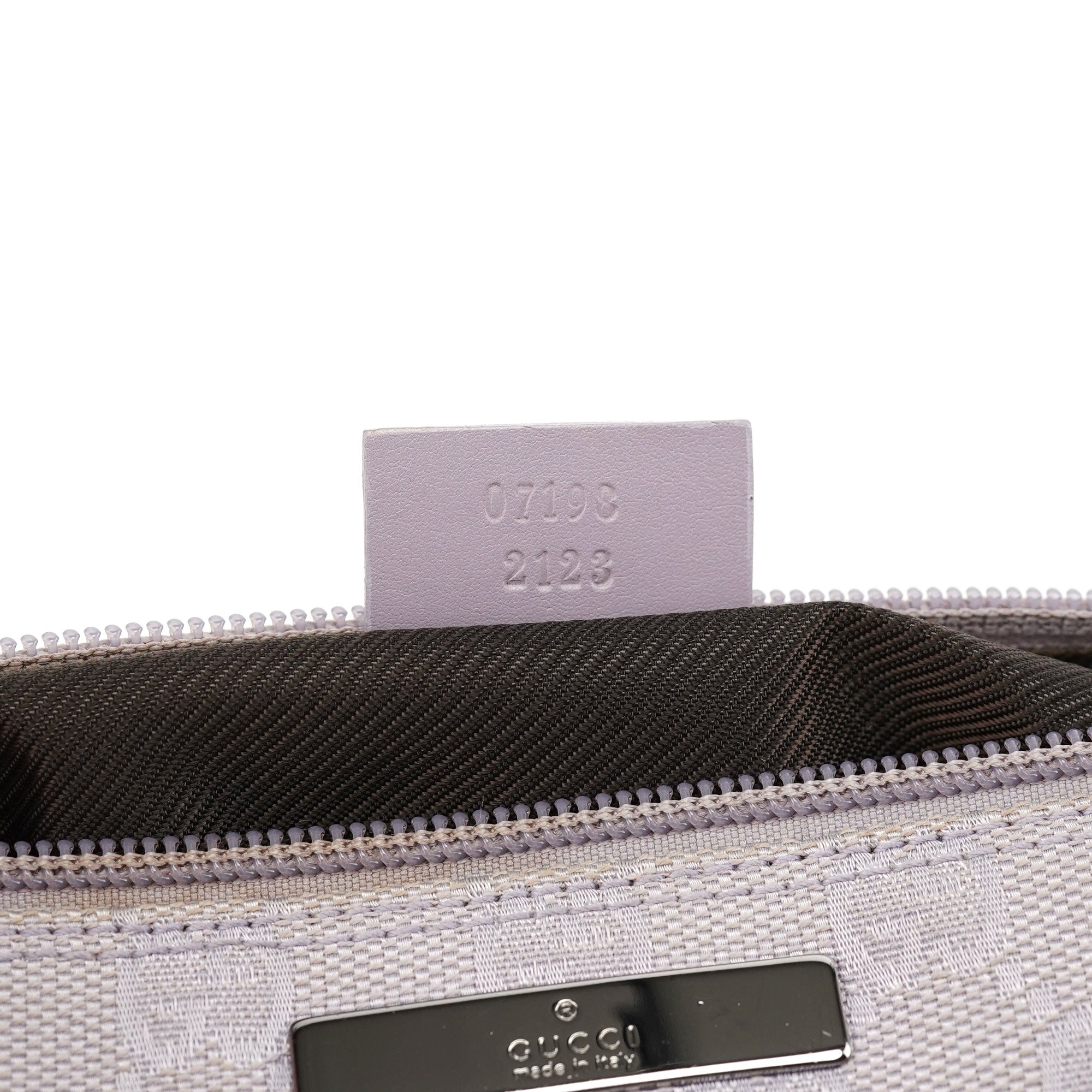 Gucci 07198 Light Purple GG Boat Pochette