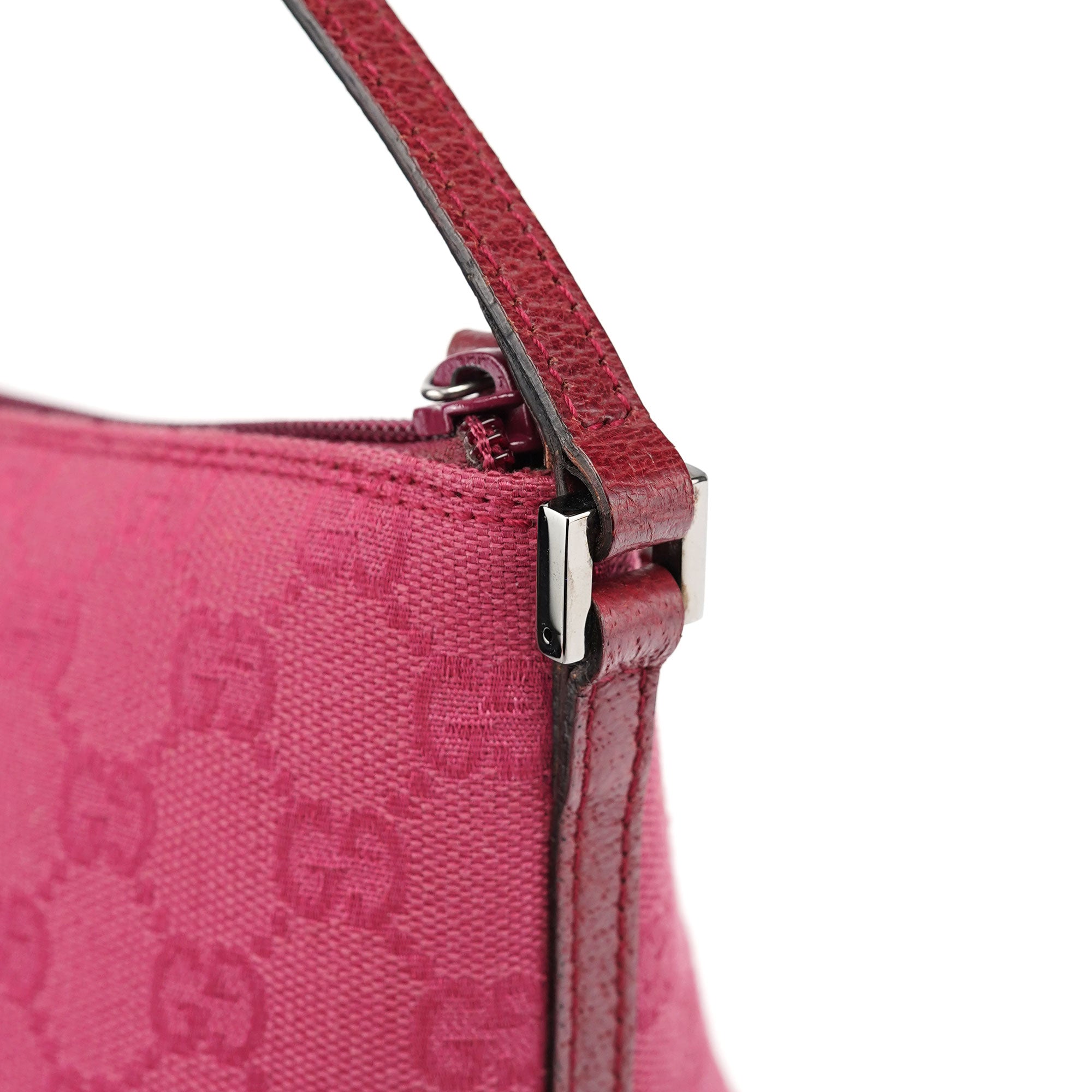 Gucci 07198 Pink GG Boat Pochette