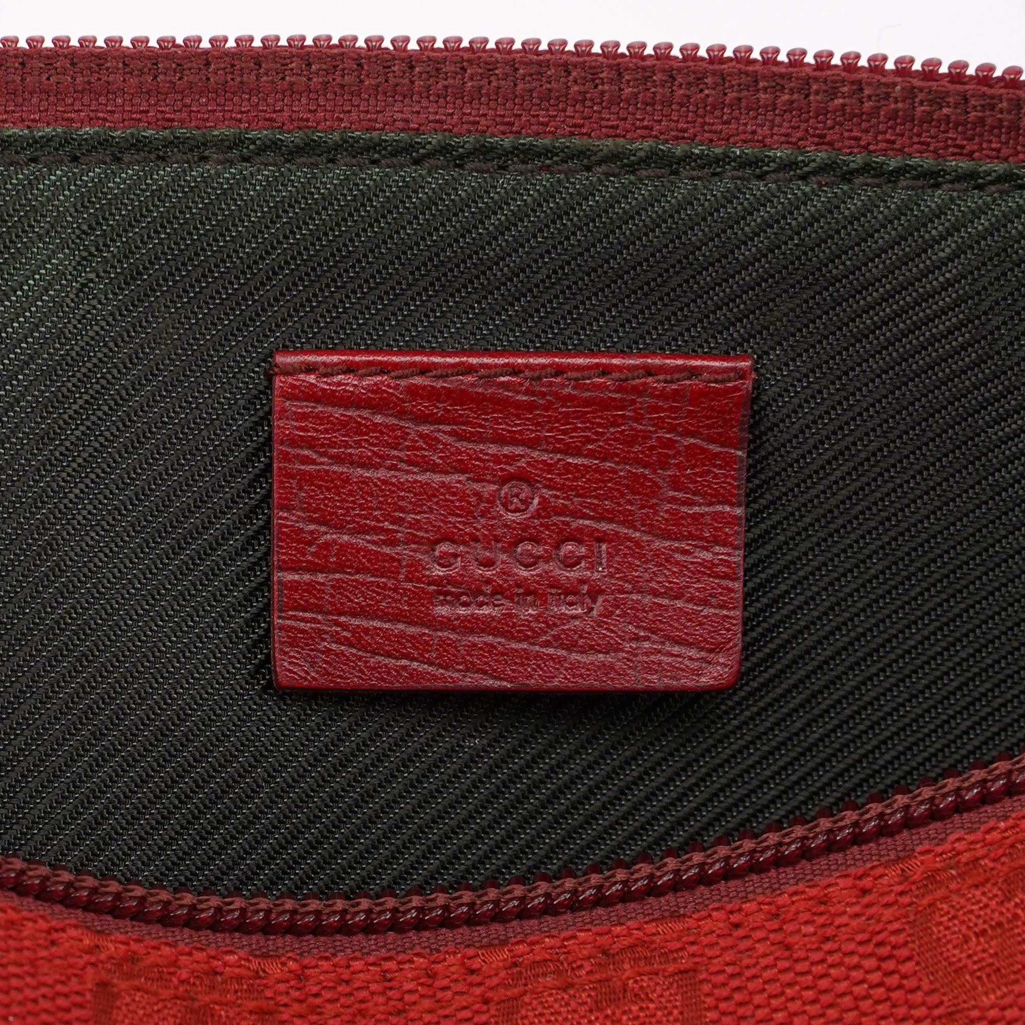 Gucci 07198 Red GG Boat Pochette