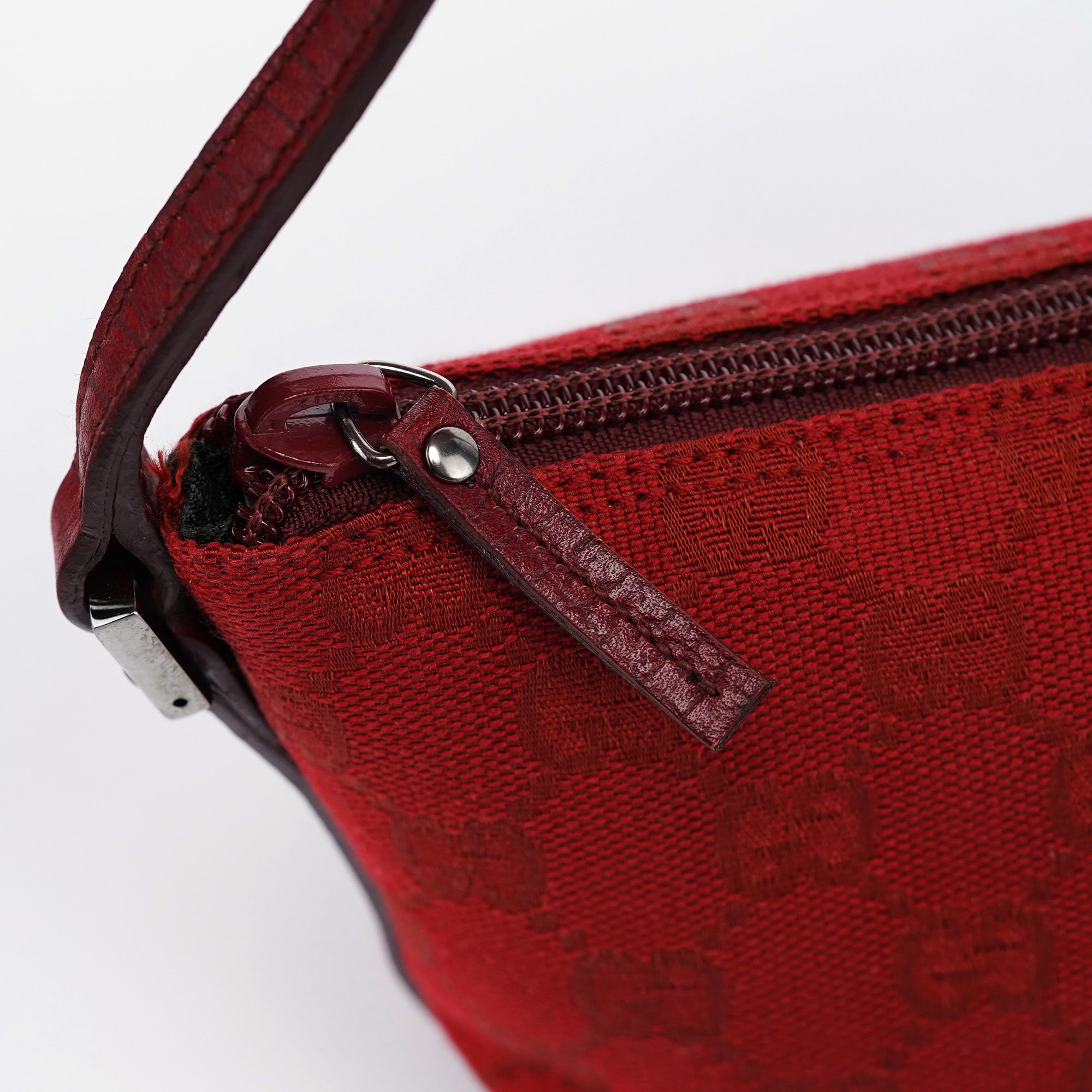 Gucci 07198 Red GG Boat Pochette