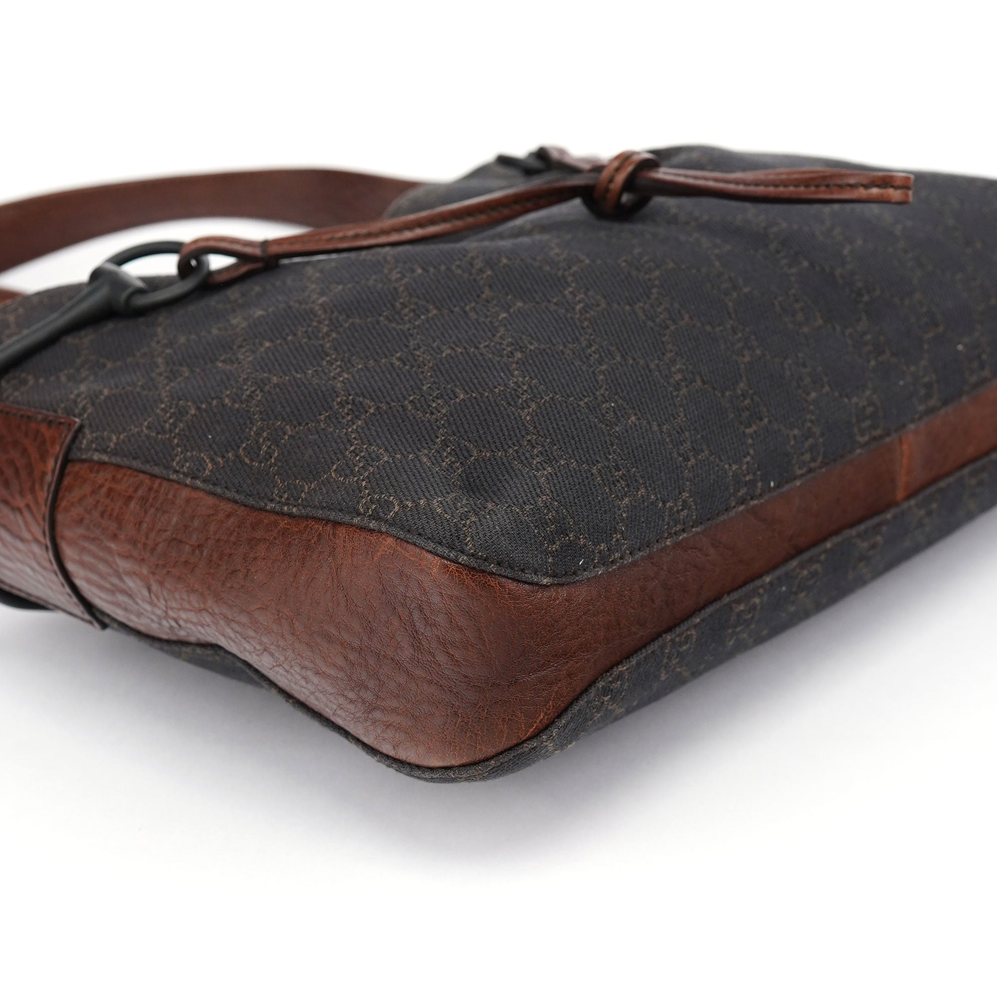 Gucci 101975 Brown GG Horsebit Shoulder Bag