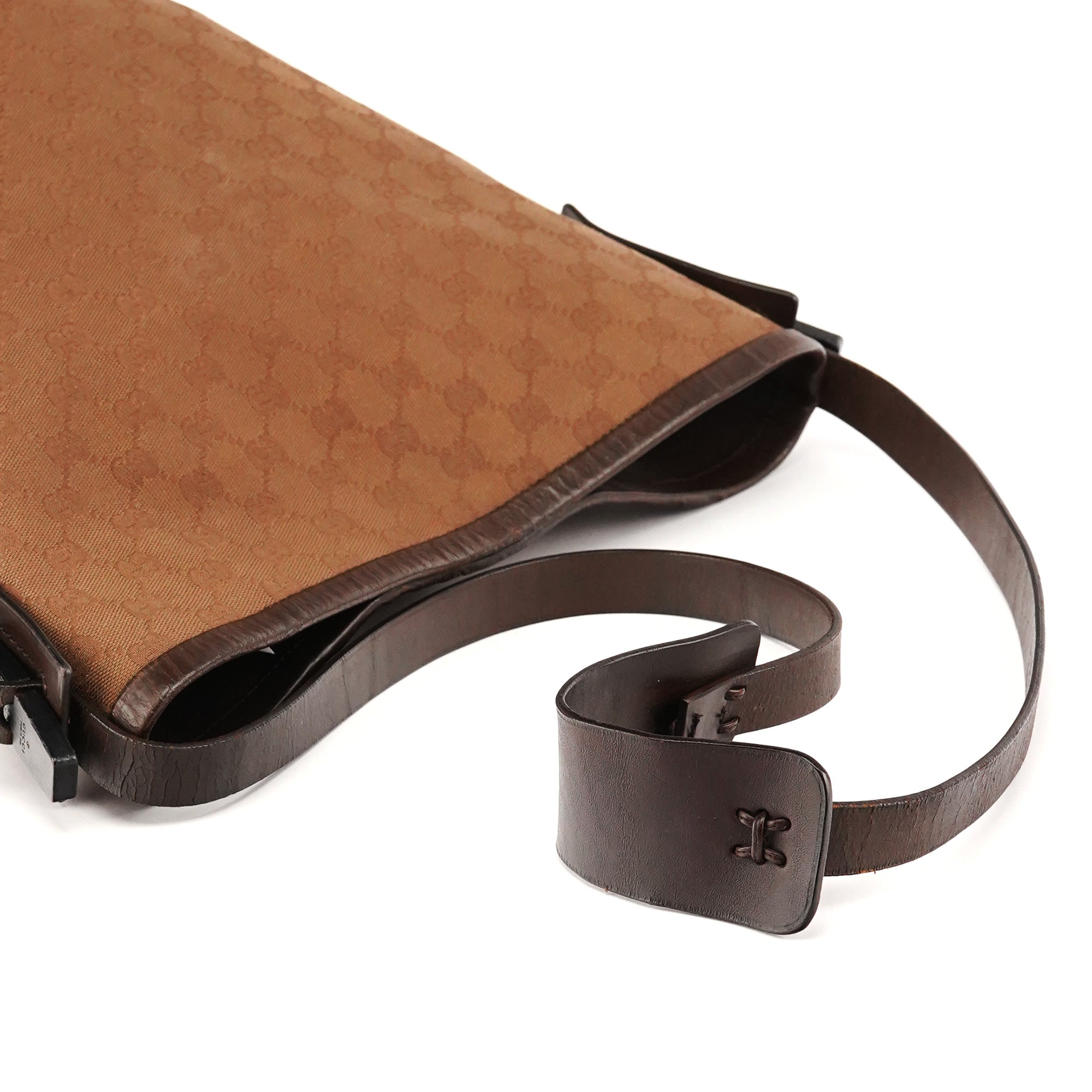 Gucci 106240 Brown GG Canvas Bucket Shoulder Bag