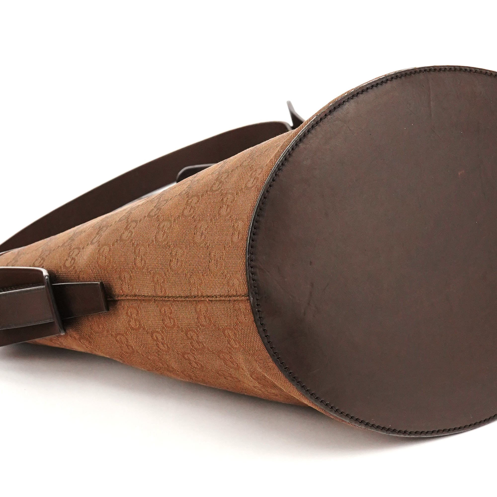 Gucci 106240 Brown GG Canvas Bucket Shoulder Bag