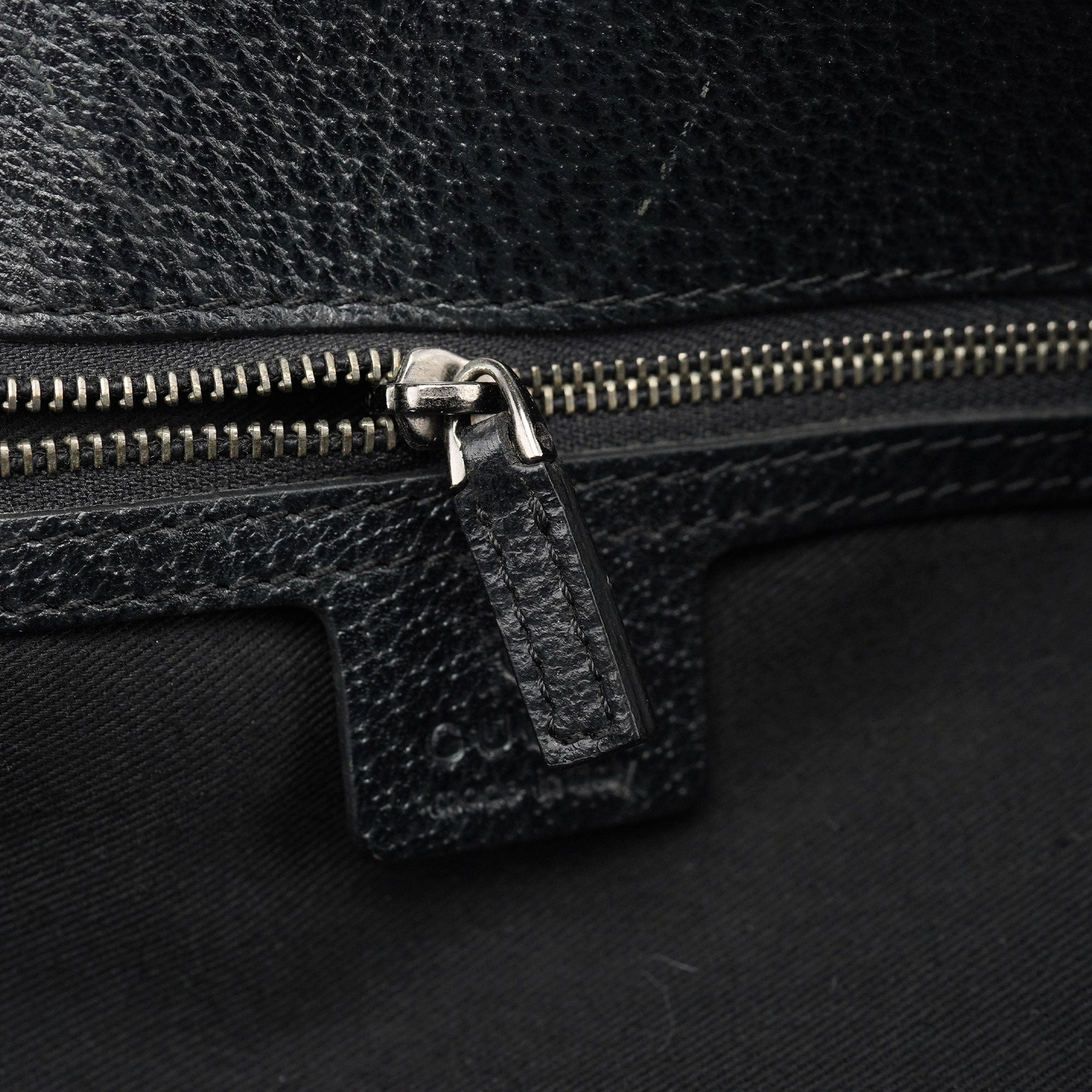 Gucci 106251 Black GG Large Tote Bag