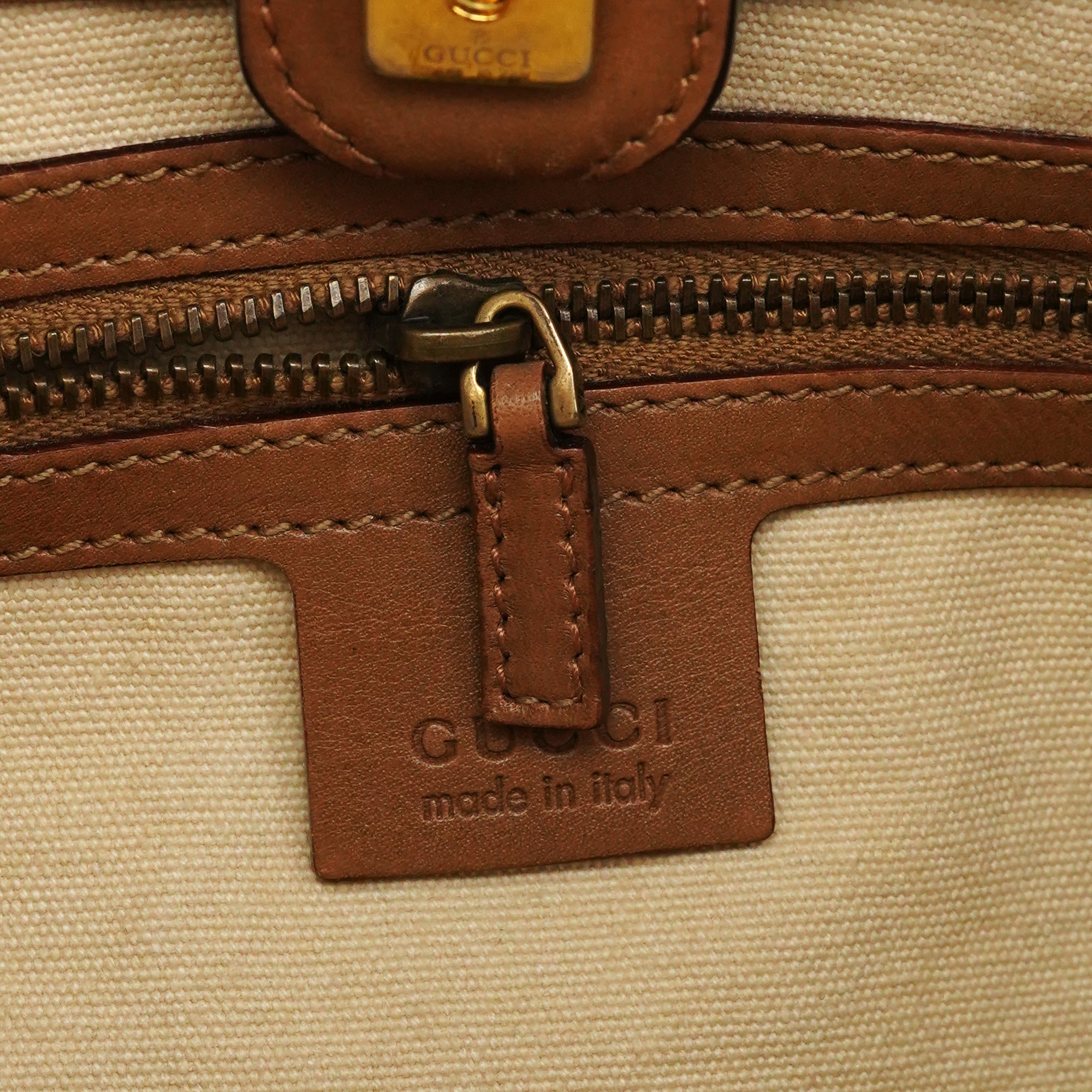 Gucci 109136 Sac à poignée Bamboo en toile beige