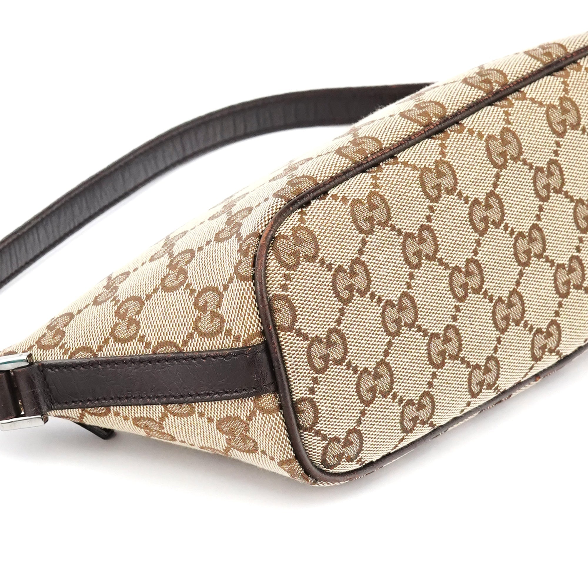 Gucci 141809 Beige Brown GG Boat Pochette