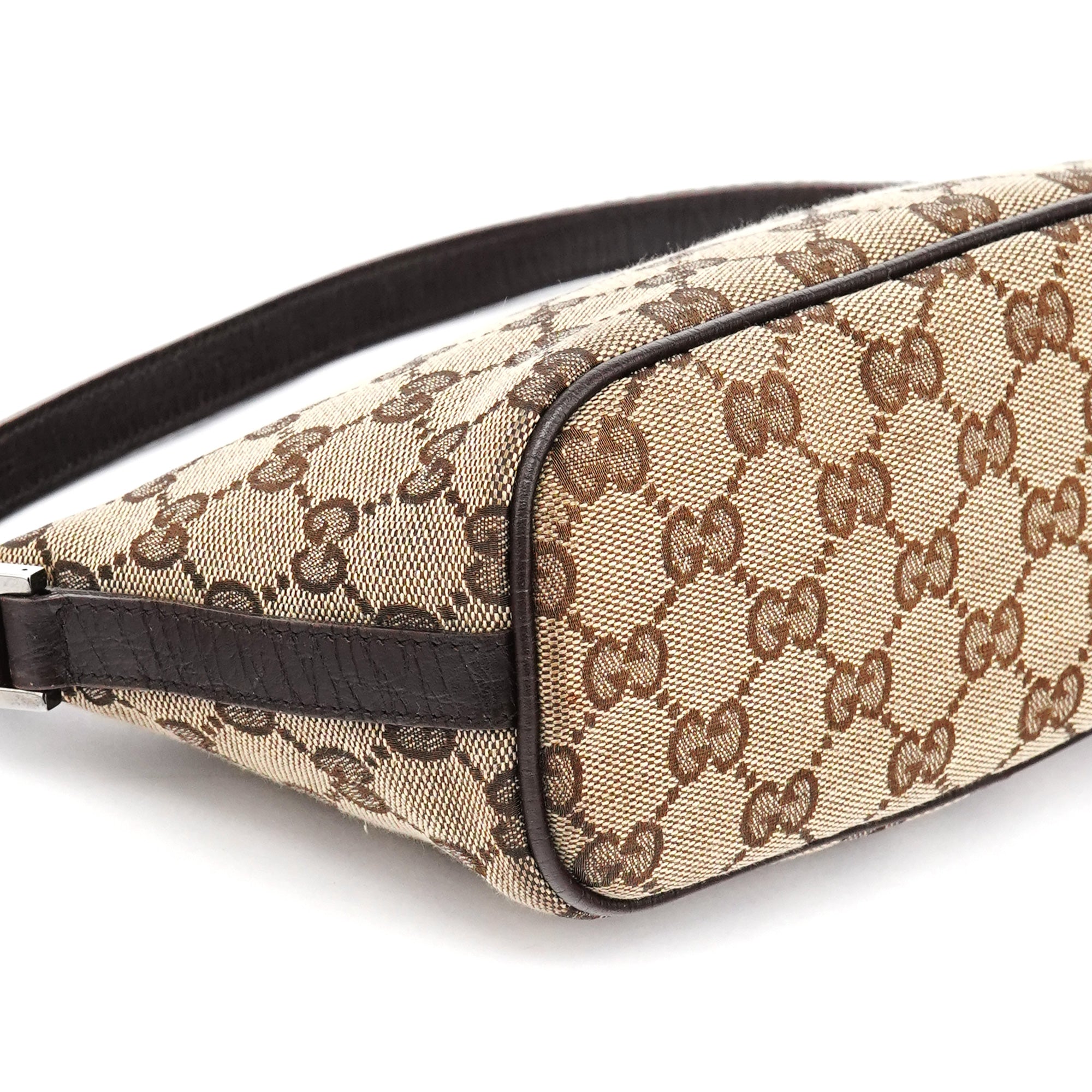 Gucci 141809 Beige Brown GG Boat Pochette