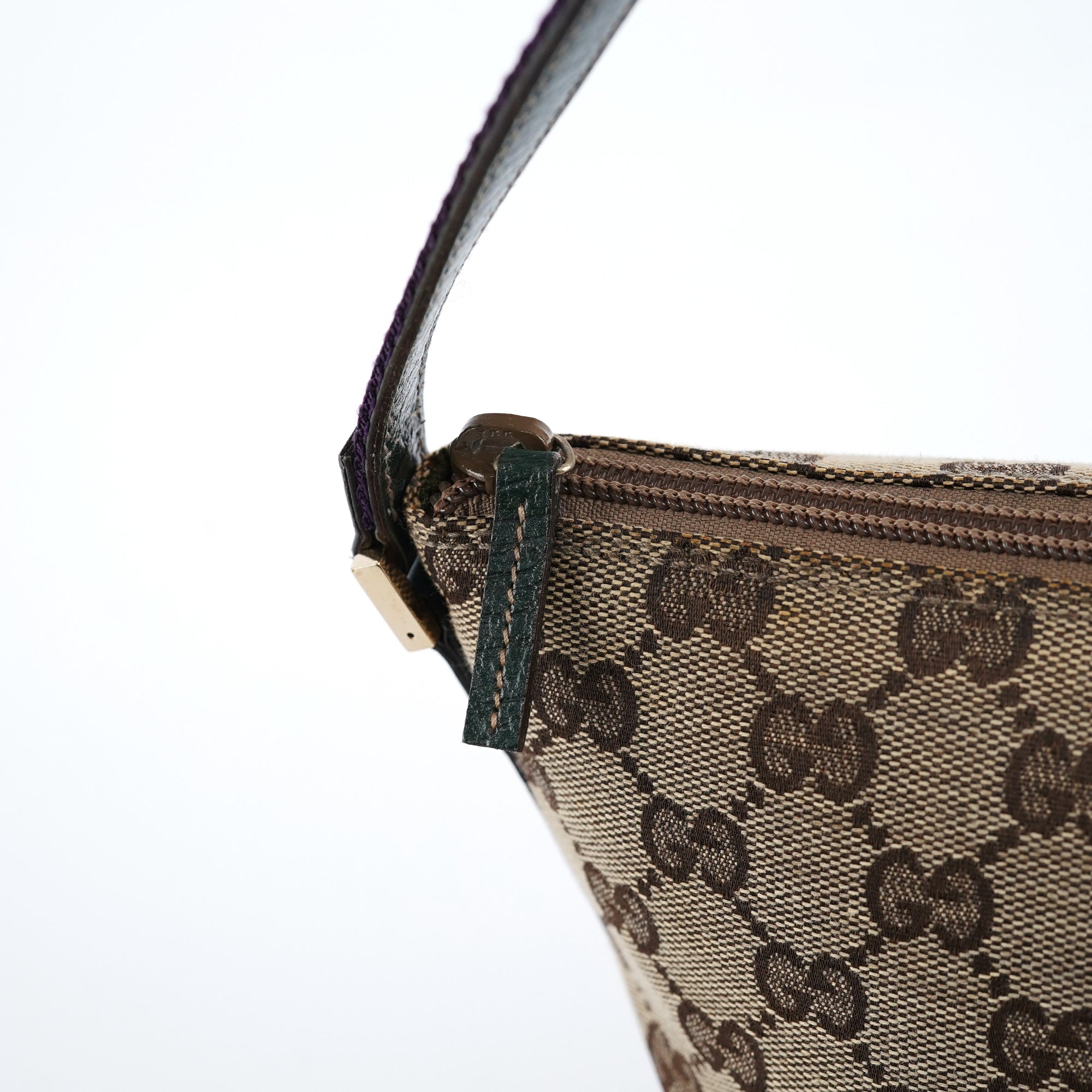 Gucci 141809 Beige GG Boat Pochette