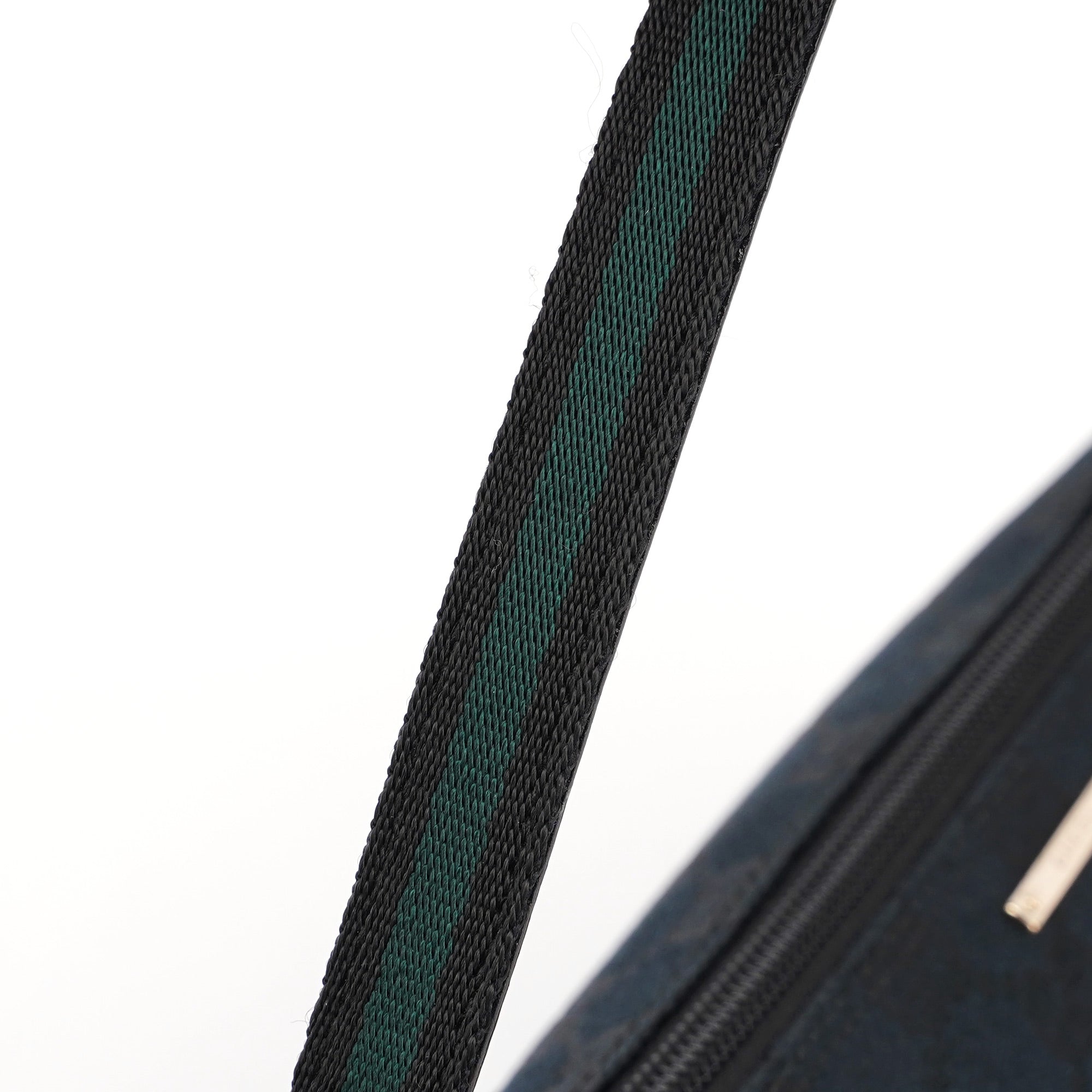 Gucci 141809 GG Boat Pochette en toile GG noire
