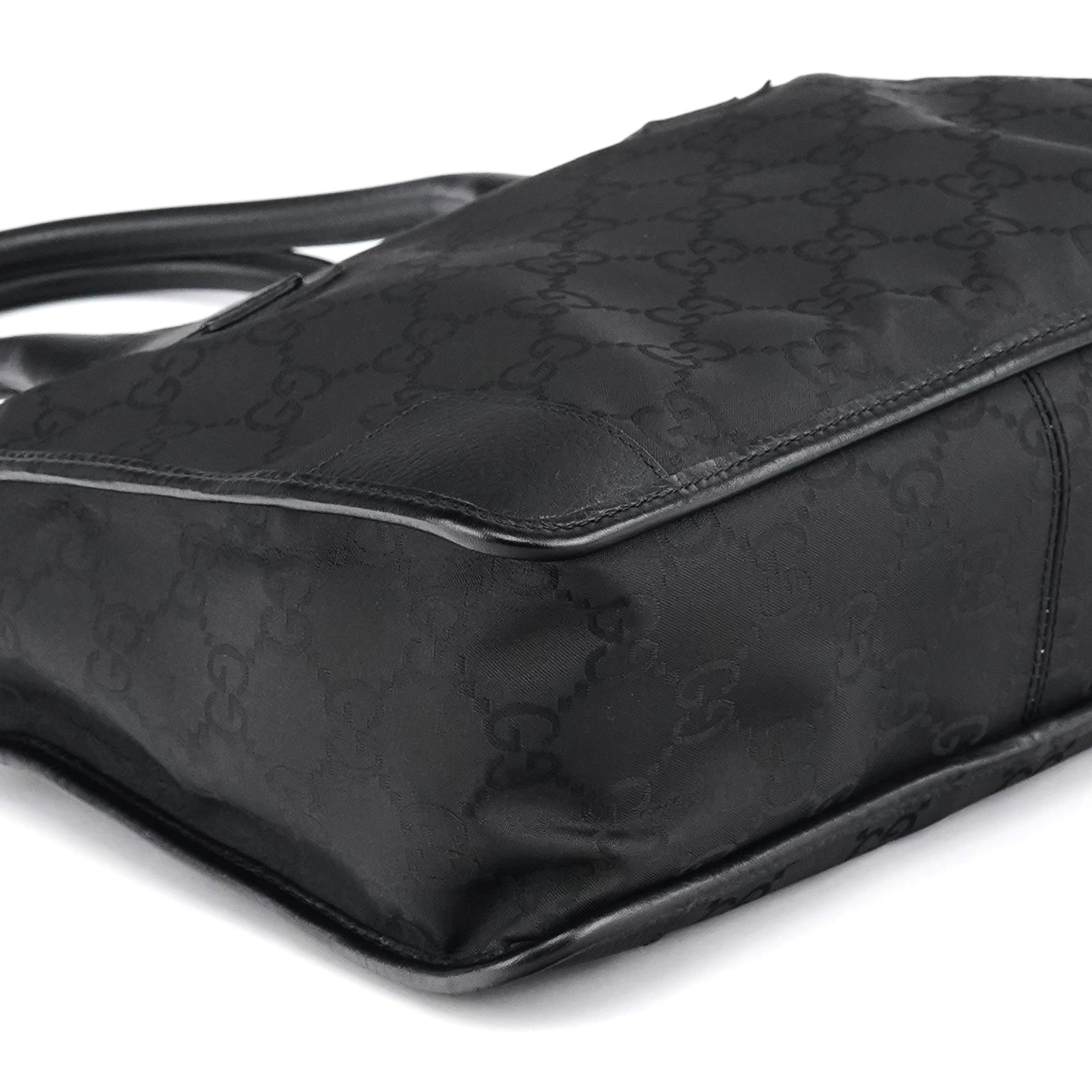 Gucci 143742 Sac cabas GG en cuir noir