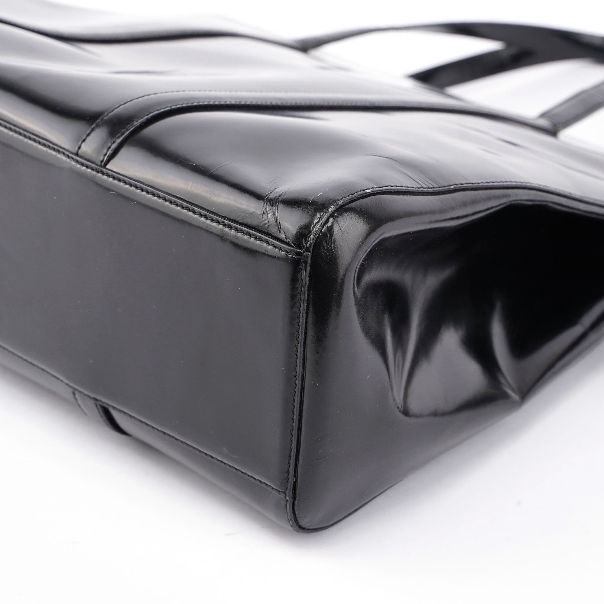 Gucci 1995 Sac cabas Spazzolato en cuir verni noir