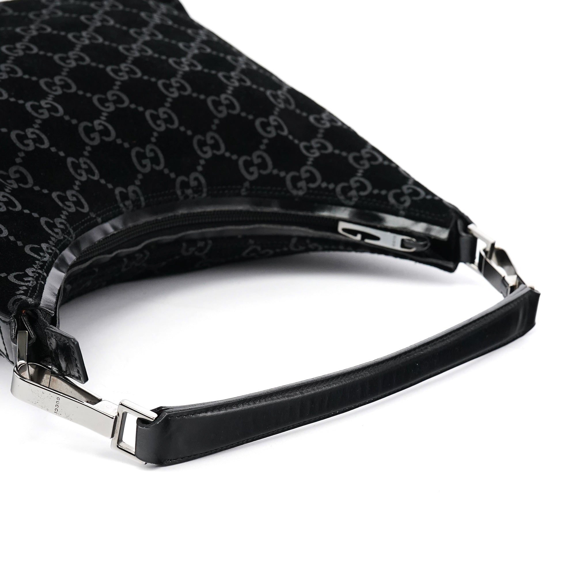 Gucci 1997 Sac porté épaule en daim GG noir