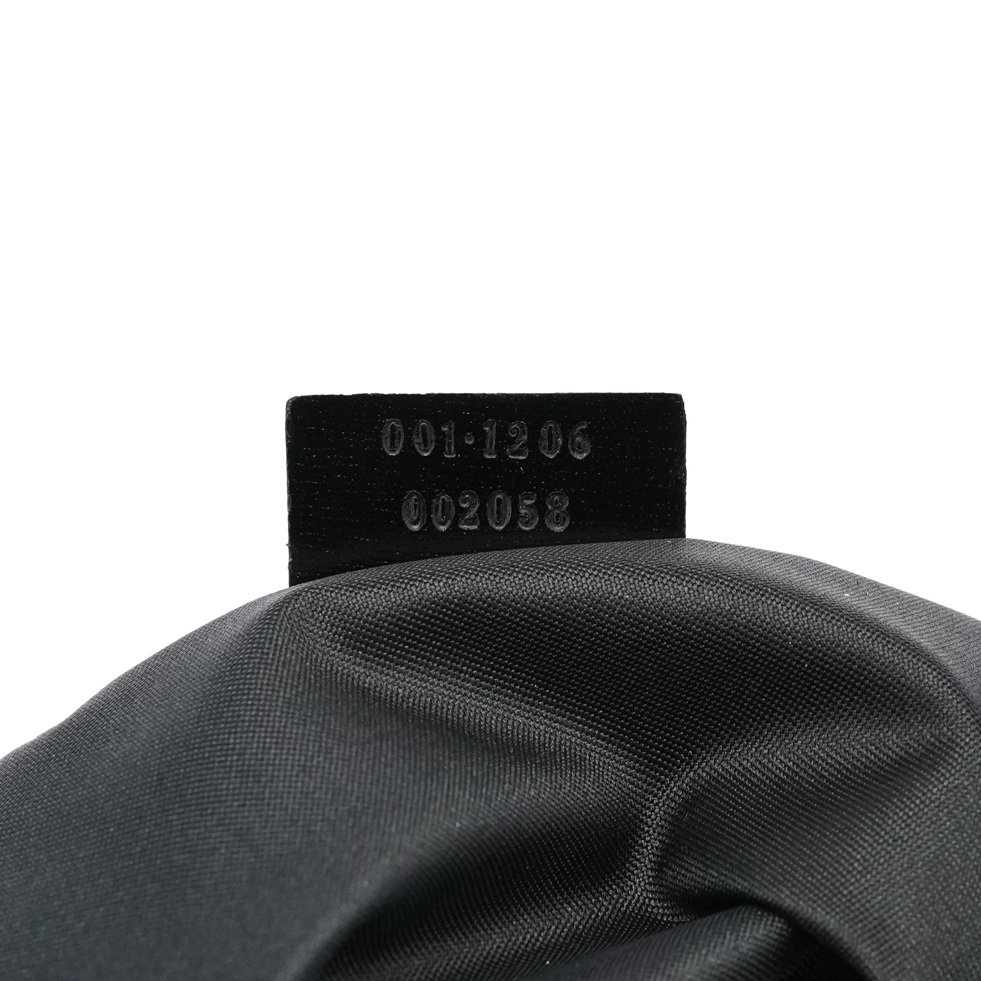 Gucci 1997 Sac porté épaule en daim GG noir