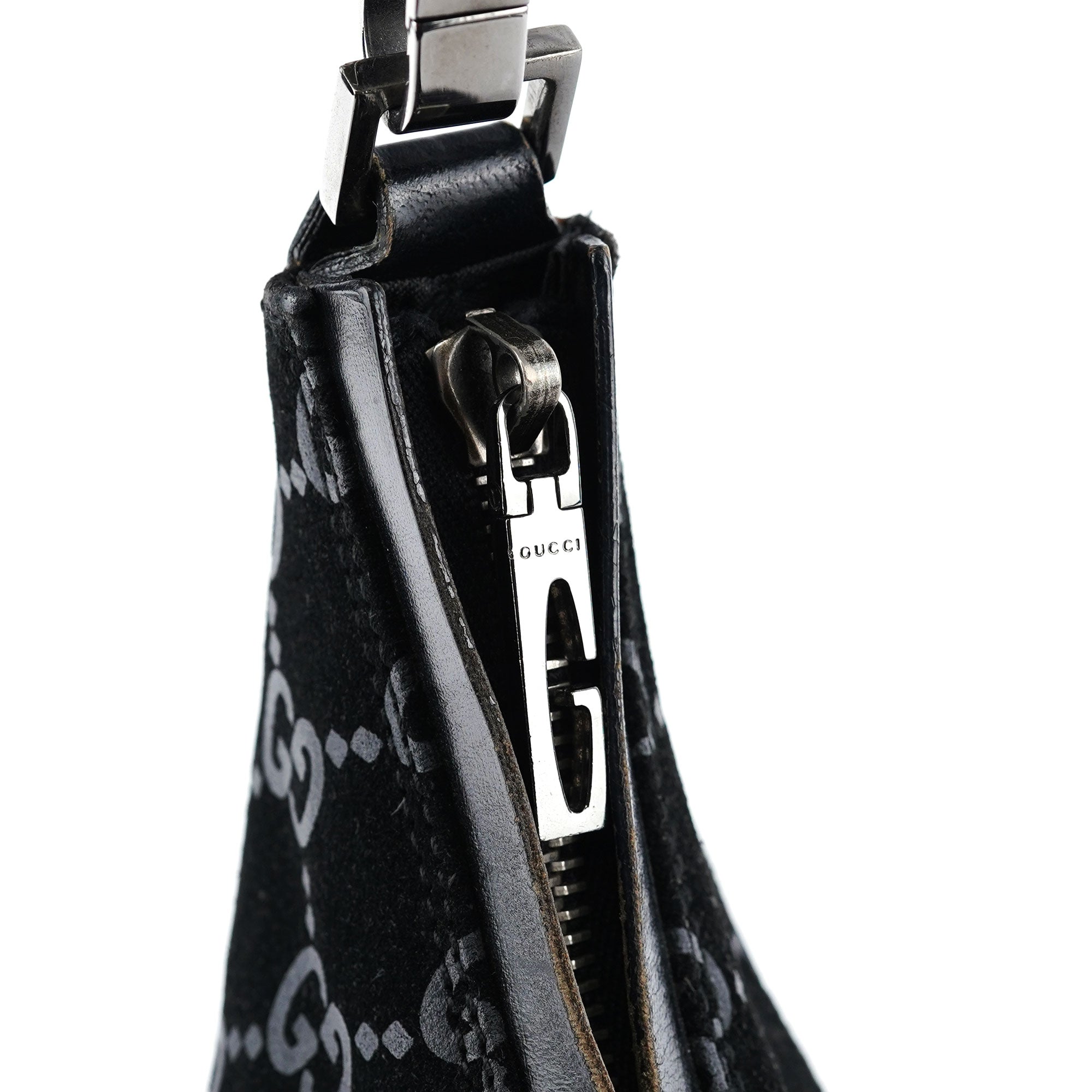 Gucci 1997 Sac porté épaule en daim GG noir