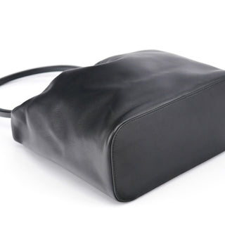 Gucci 1999 Black Calfskin Loop Shoulder Bag