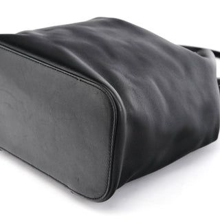 Gucci 1999 Black Calfskin Loop Shoulder Bag