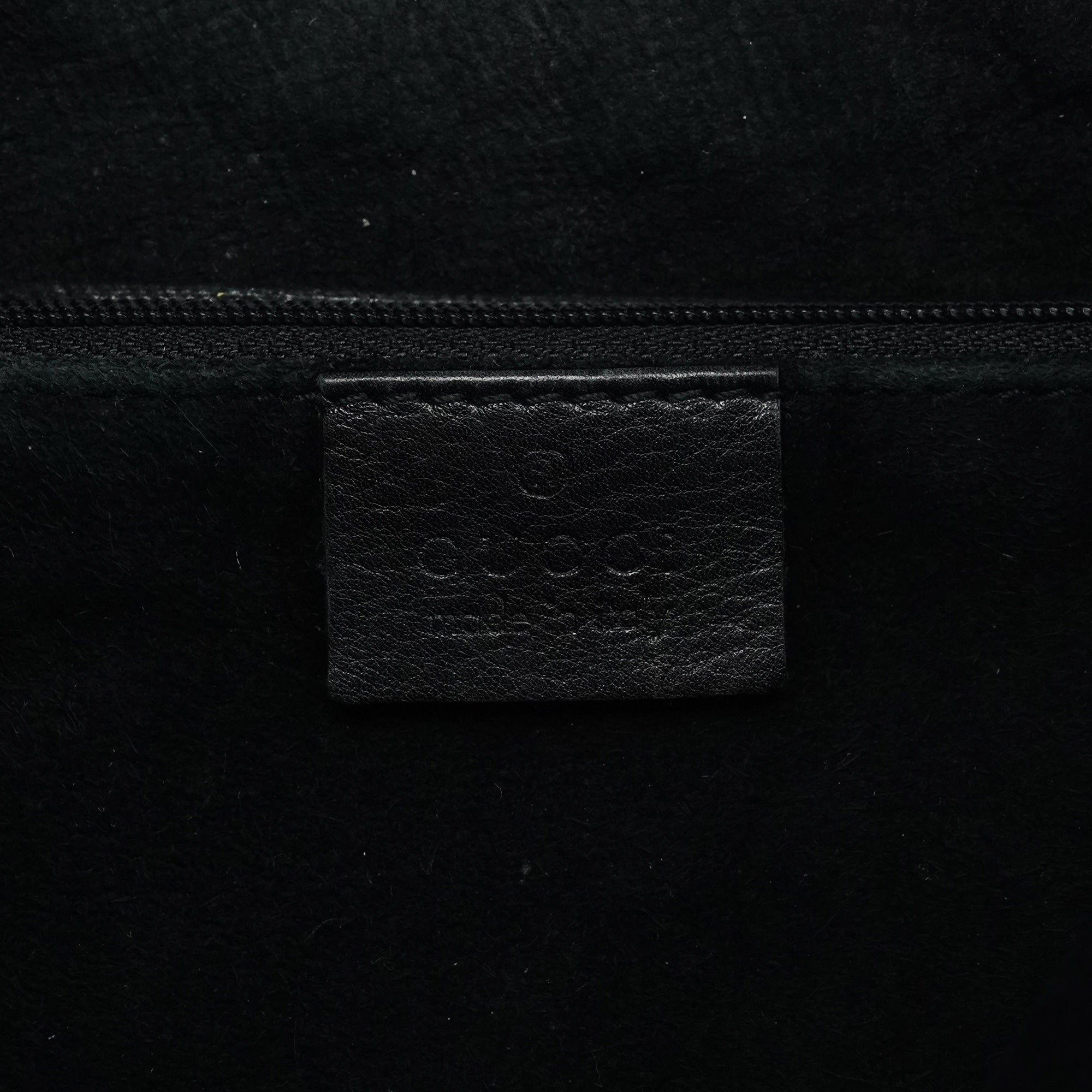 Gucci 1999 Sac porté épaule Loop en cuir de veau noir